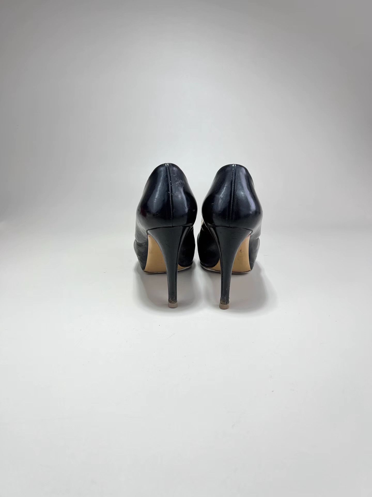 Salvatore Ferragamo FERRAGAMO Metal Bow Peep-Toe Heels Size US 6.5 / IT 36.5 - 3 Thumbnail