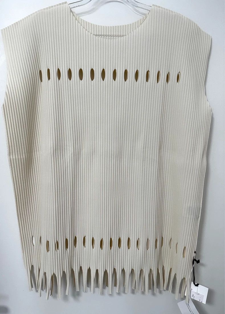 issey miyake size:one size Cream-colored vest 2505-Nextarr
