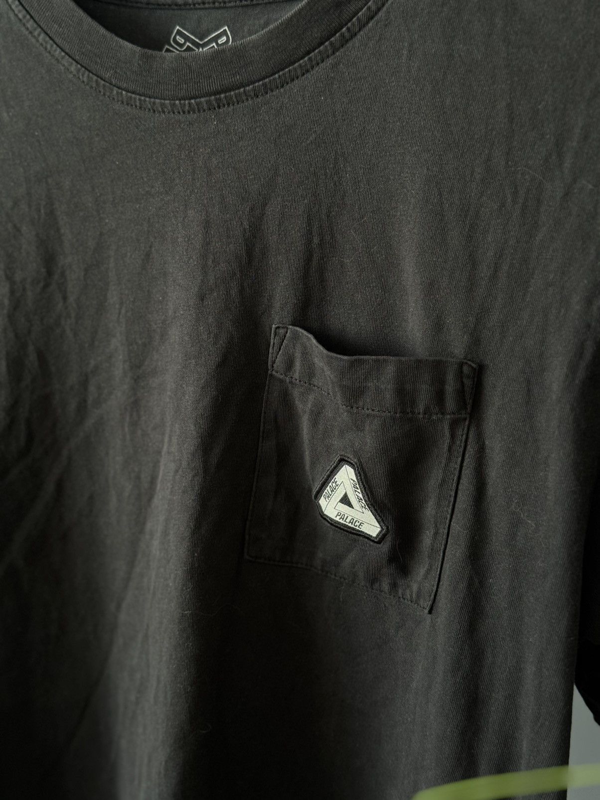Palace Palace t-shirt with pocket logo Size US M / EU 48-50 / 2 - 2 Thumbnail