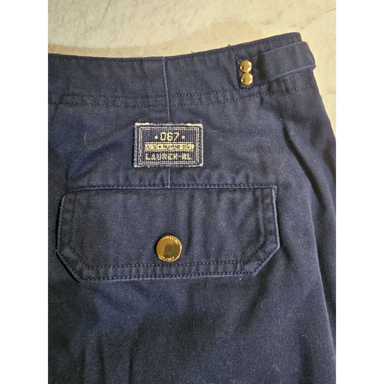 Ralph Lauren VINTAGE Polo Ralph Lauren Buckle Back Short Pants US Marine Division Womens 12 Blue 90s Capri Pants Size 34" / US 12 / IT 48 - 5 Thumbnail