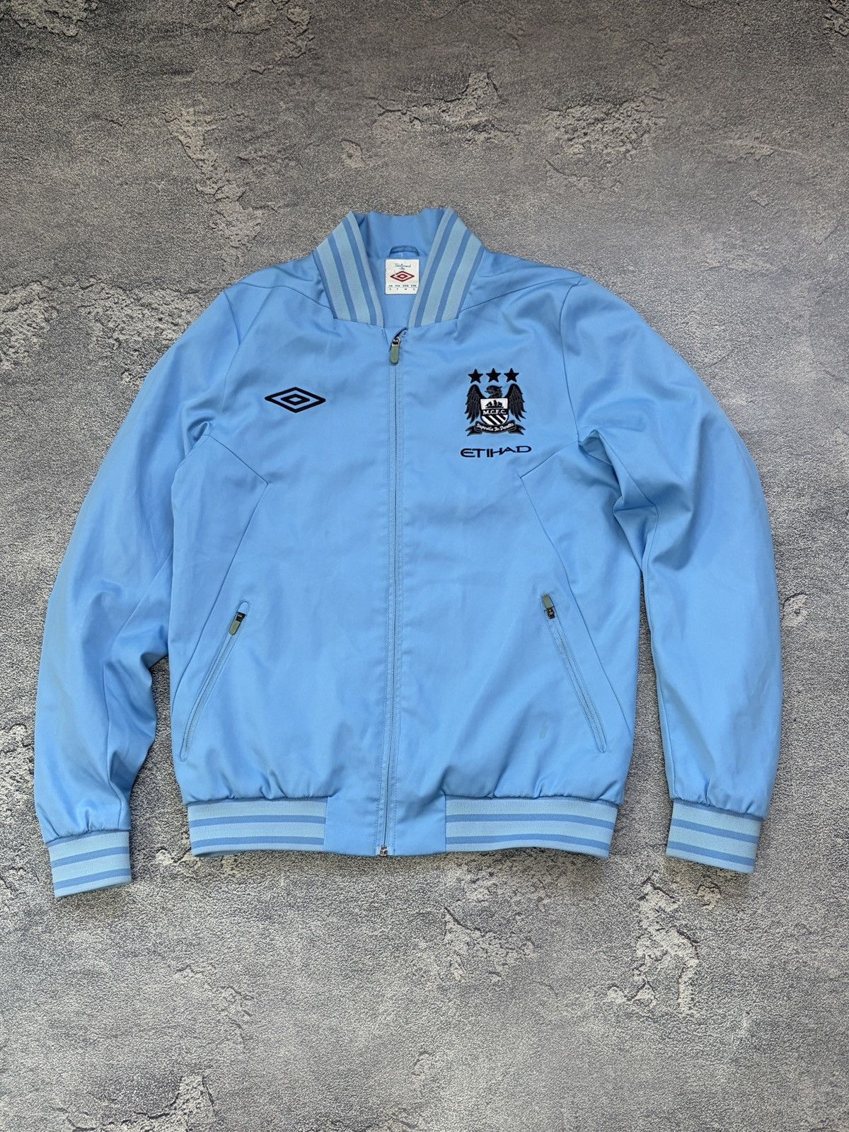 Umbro Vintage Man City 11/12 Umbro Anthem Jacket Sky Blue S Size US S / EU 44-46 / 1 - 1 Thumbnail