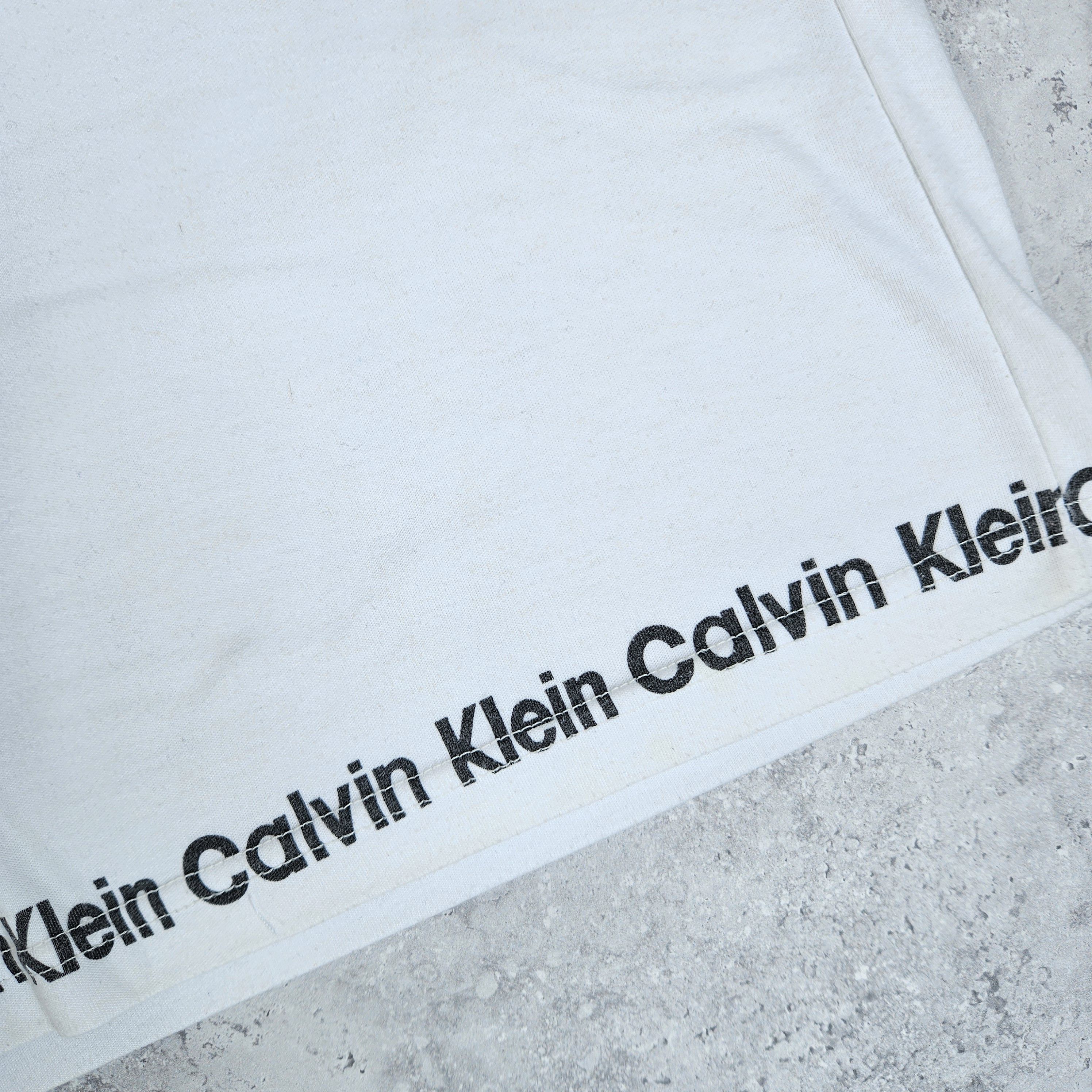 Calvin Klein Vintage Calvin Klein Bootleg T-shirt Size US L / EU 52-54 / 3 - 3 Thumbnail