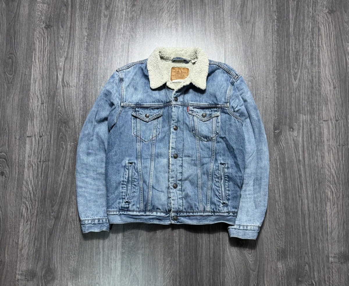 Levi's × Vintage Levi's Blue Denim Sherpa Trucker Jacket Size US L / EU 52-54 / 3 - 1 Thumbnail