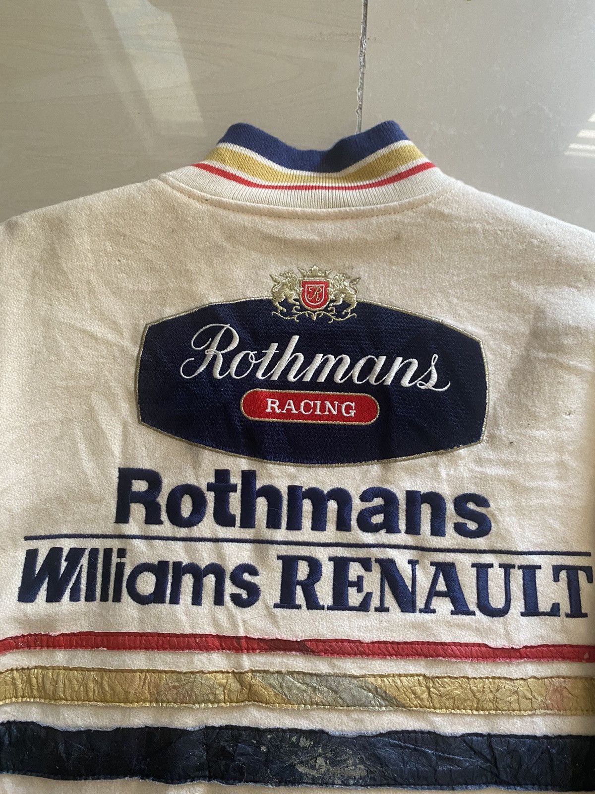 Sports Specialties Vintage Rothmans Racing Williams Renault Jacket Size US M / EU 48-50 / 2 - 14 Thumbnail