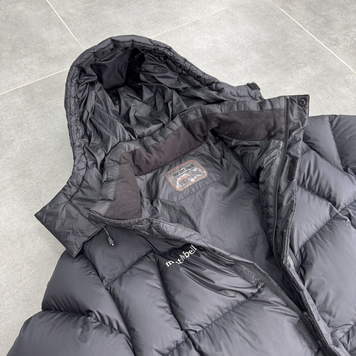Montbell Montbell Down Jacket Waterproof Windstopper Size 115/XL/XXL Size US XL / EU 56 / 4 - 14 Thumbnail
