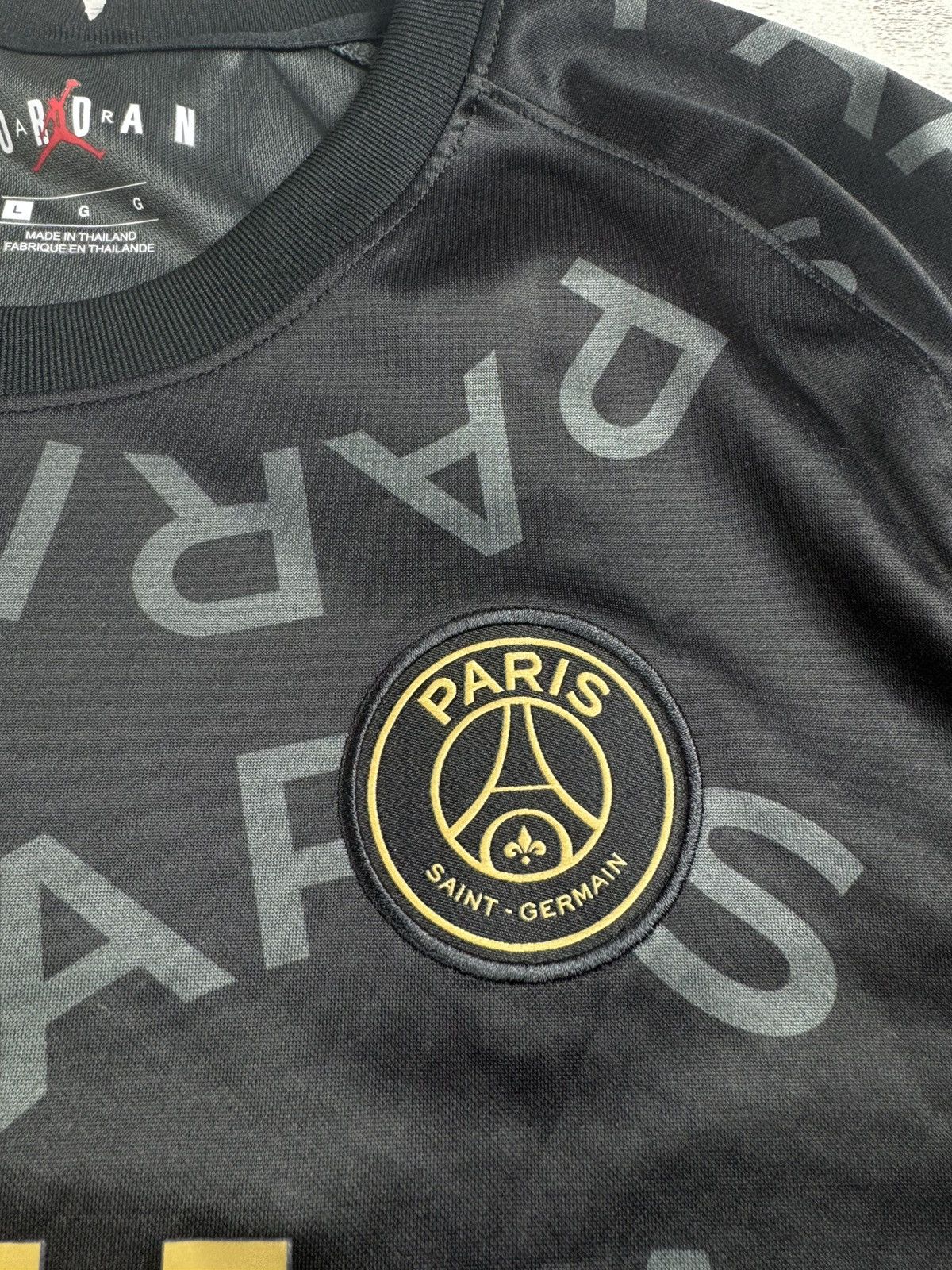Jordan Brand PSG Jordan FC Paris Saint Germain Men’s Large Soccer Football Kit T Shirt Jersey Size US L / EU 52-54 / 3 - 8 Thumbnail