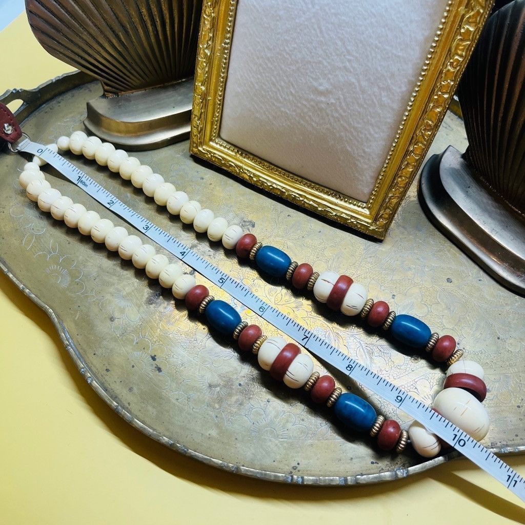 Vintage Vintage Chunky Acrylic Necklace Blue Red Cream Beaded 20" Size ONE SIZE - 5 Thumbnail