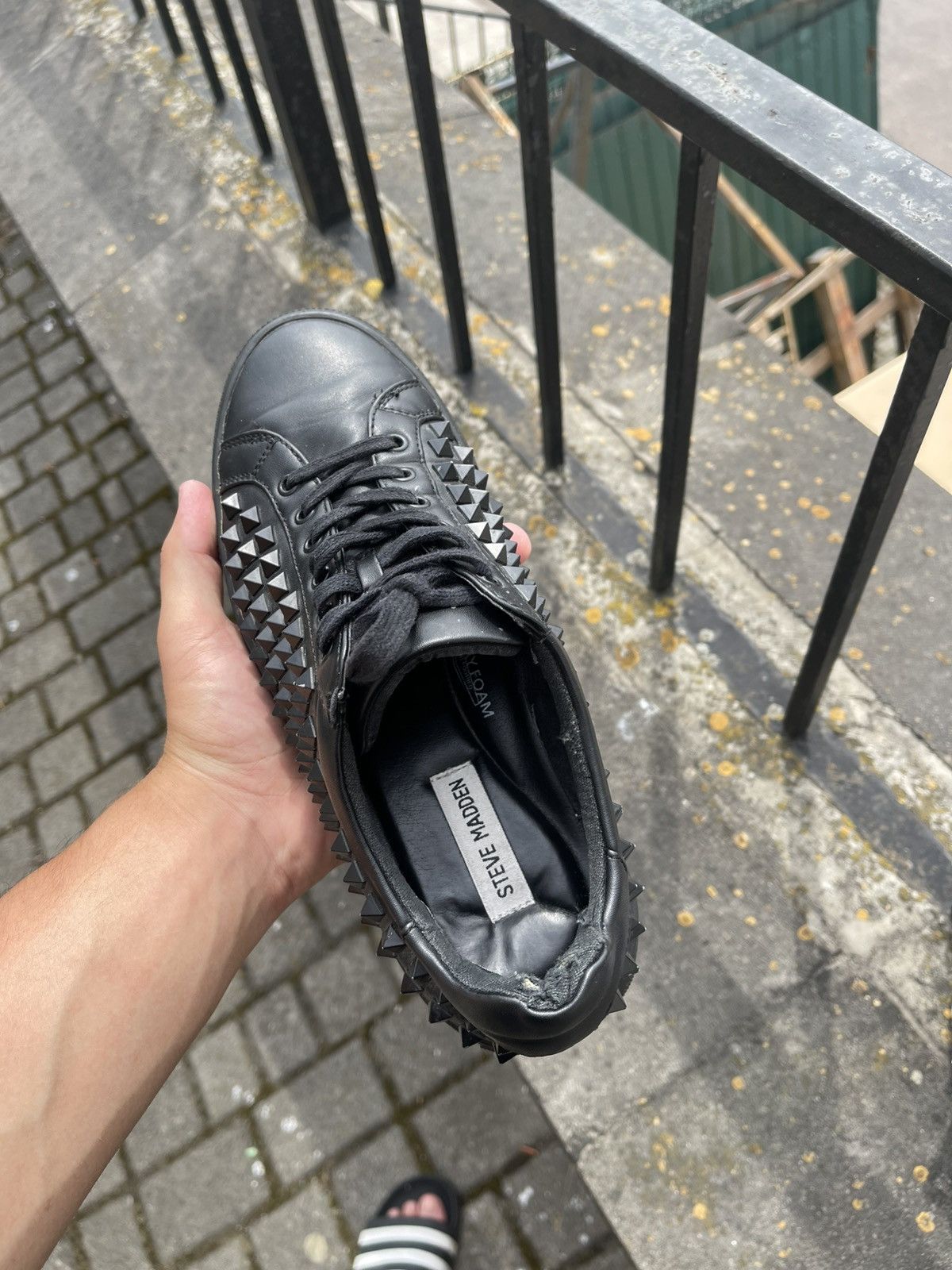 Steve Madden Vintage Steve Madden low top leather spiked sneakers Size US 9 / EU 42 - 12 Thumbnail