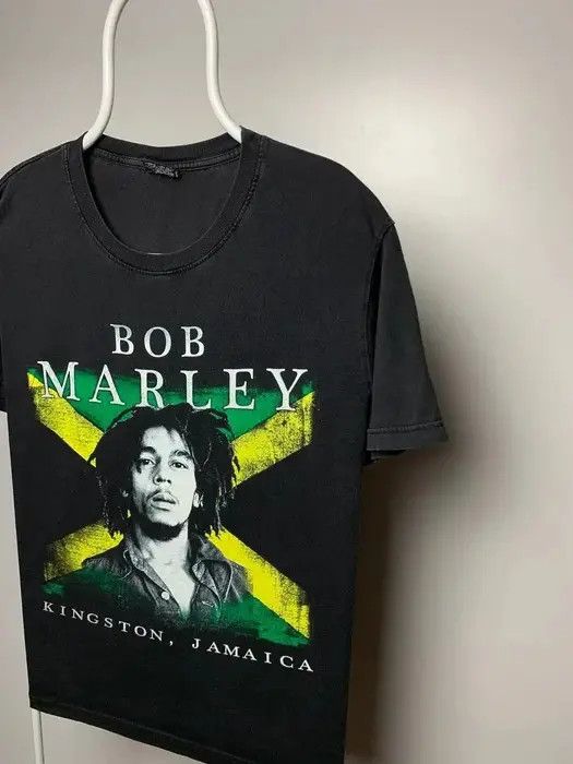 Band Tees Bob Marley T-shirt size Large vintage band tees Size US L / EU 52-54 / 3 - 2 Thumbnail
