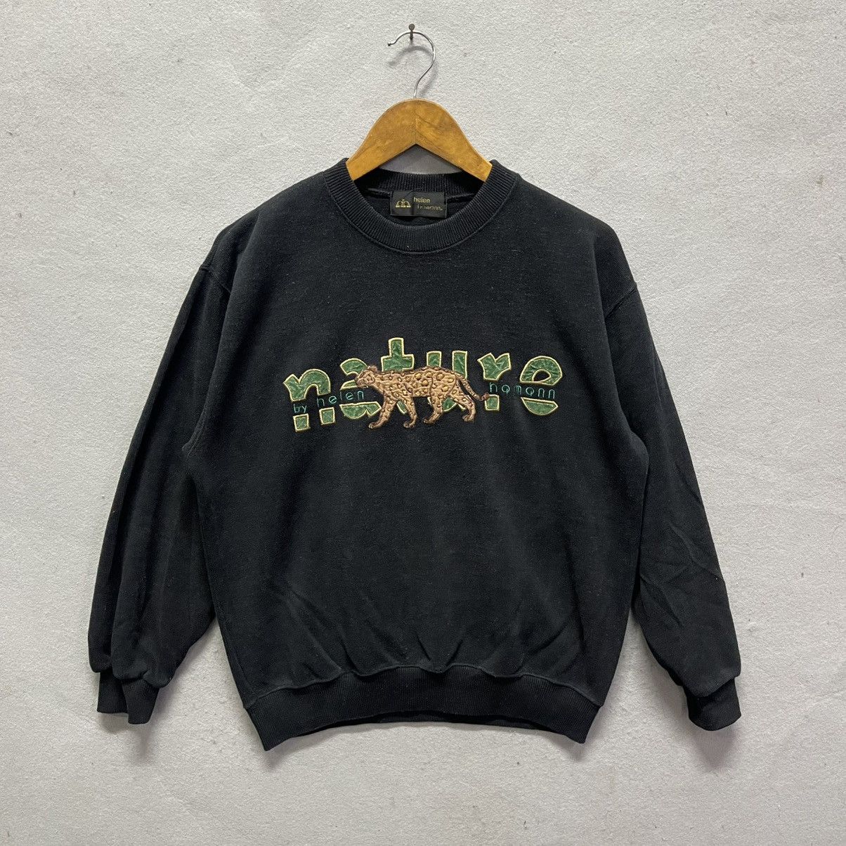 Japanese Brand Vintage Helen Homonn Embroidered Panther Crewneck Sweatshirt Size US M / EU 48-50 / 2 - 1 Thumbnail