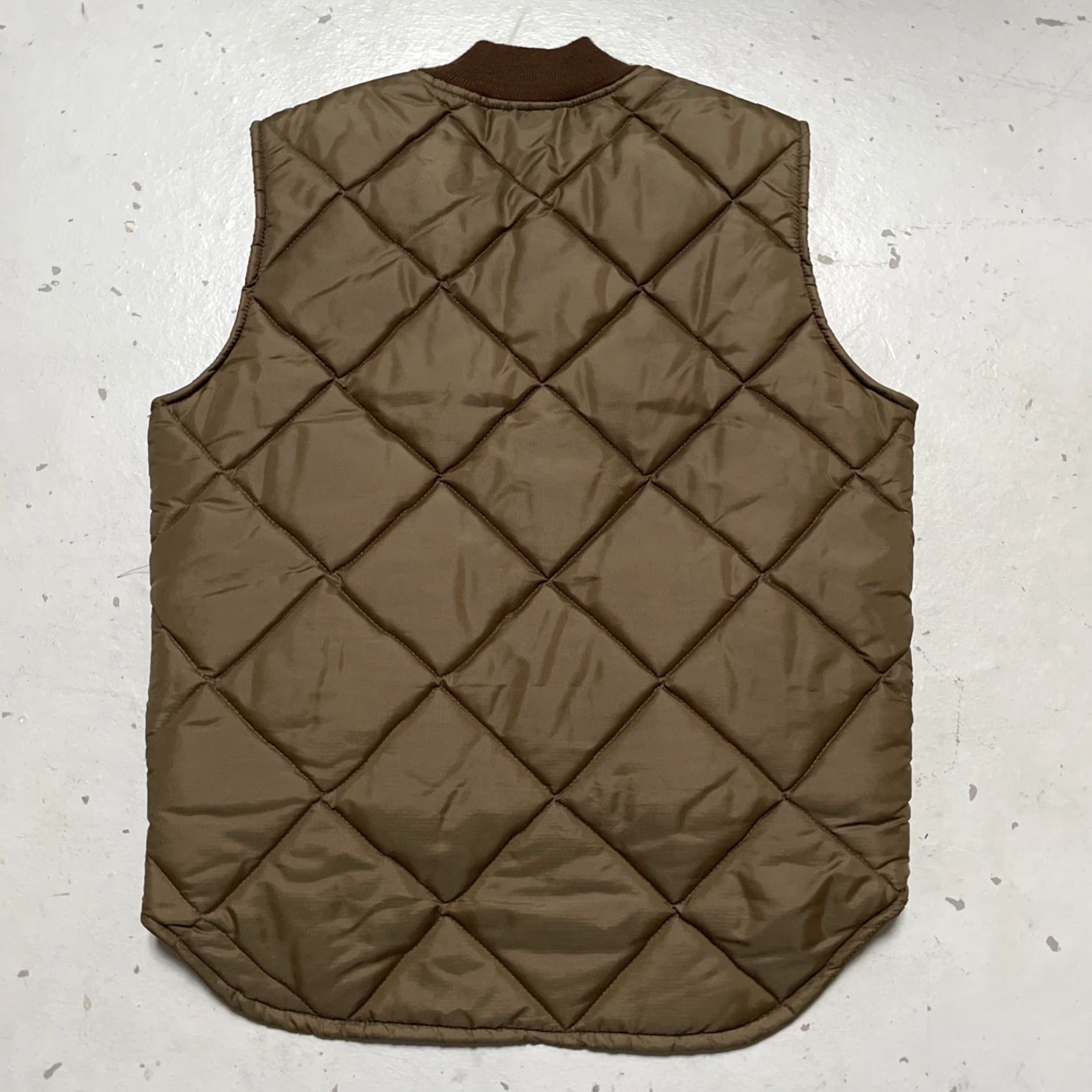 Vintage VINTAGE Big Smith Quilted Full Zip Insulated Puffer Work Vest Unisex Adults M Brown USA 90s 80s Workwear Logger Camp Hunting Mens Girls Womens Size US M / EU 48-50 / 2 - 5 Thumbnail