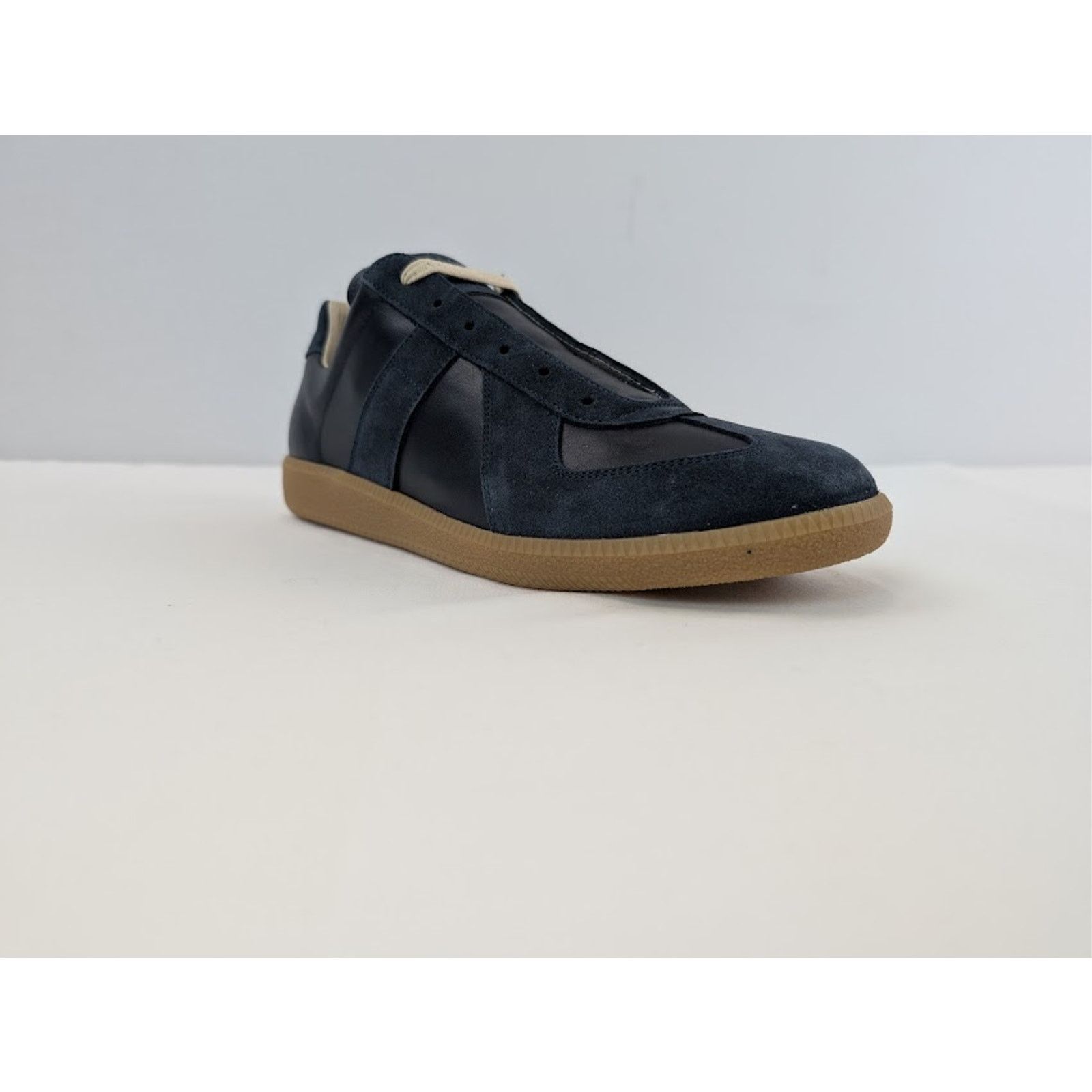 Maison Margiela o1rshd1 Q:2 / Leather-Suede Replica Sneakers Dark Navy Blue Size US 11 / EU 44 - 3 Thumbnail
