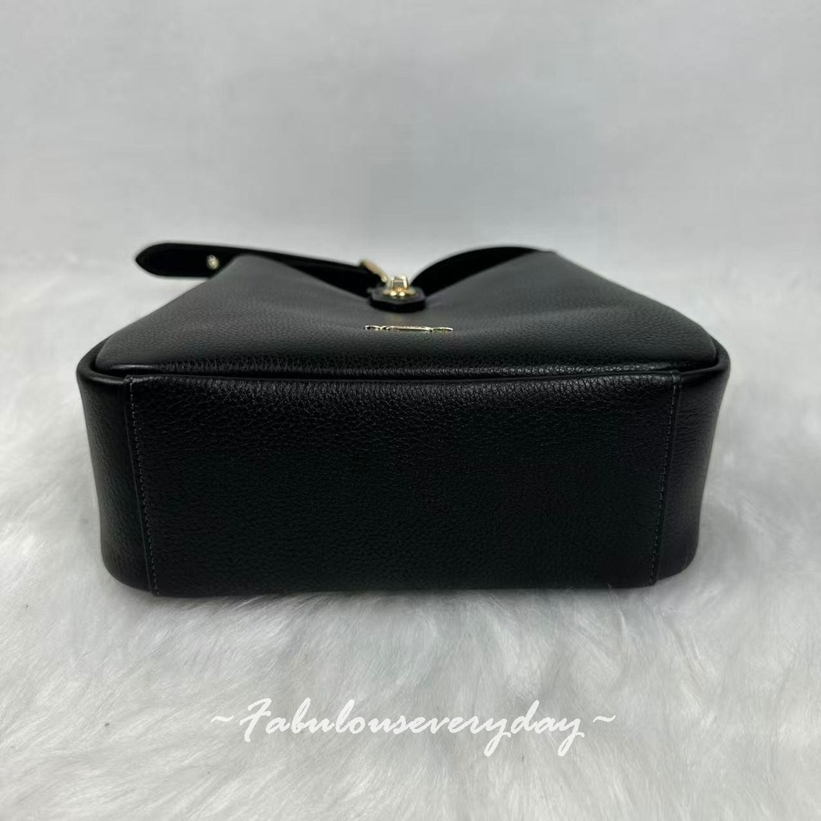 Coach Coach Hadley Convertible Crossbody Bag In Leather/Gold/Black Size ONE SIZE - 6 Thumbnail