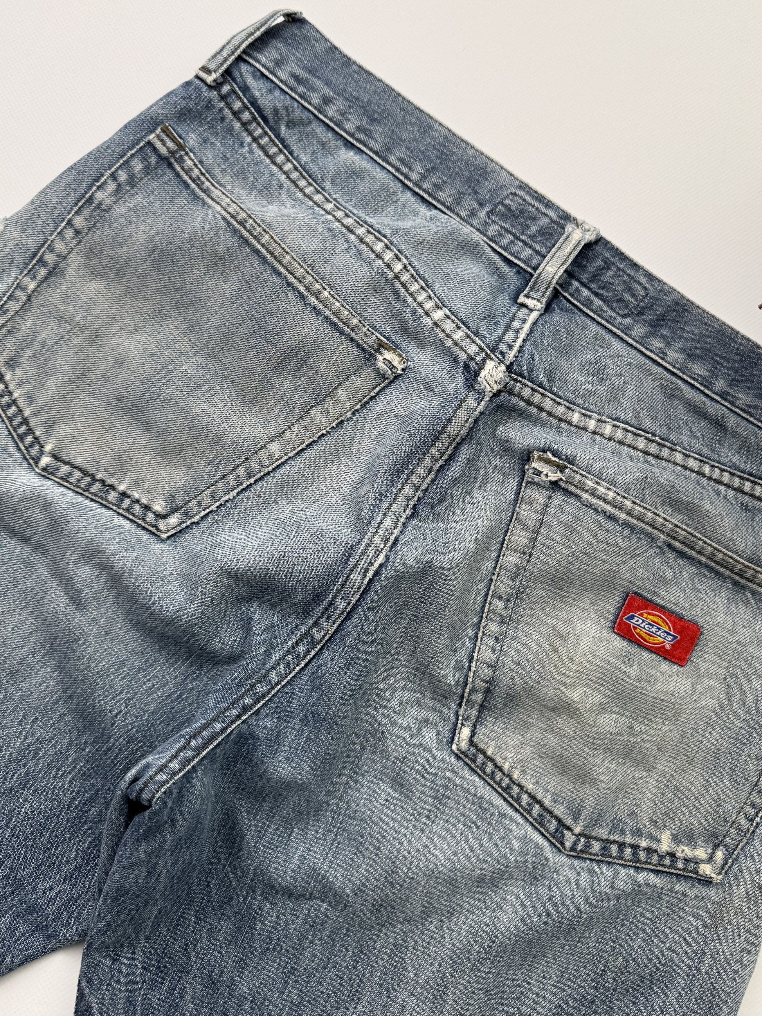 Dickies Dickies Vintage Distressed Shorts (145) Size US 33 - 13 Thumbnail