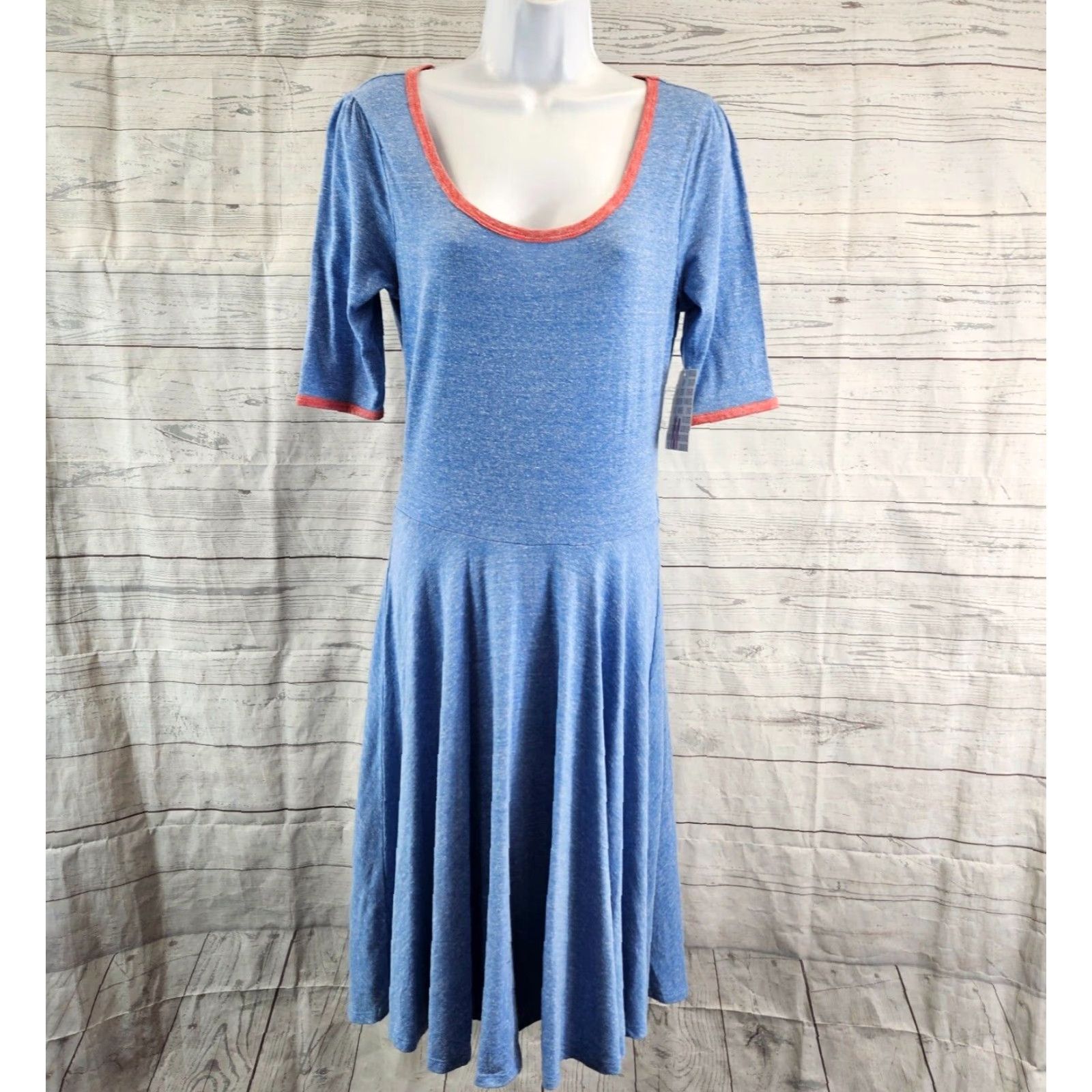 Vintage VINTAGE LuLaRoe Womens Nicole Dress Sz Medium Blue Red Scoop Neck Half Sleeves Size M / US 6-8 / IT 42-44 - 2 Thumbnail