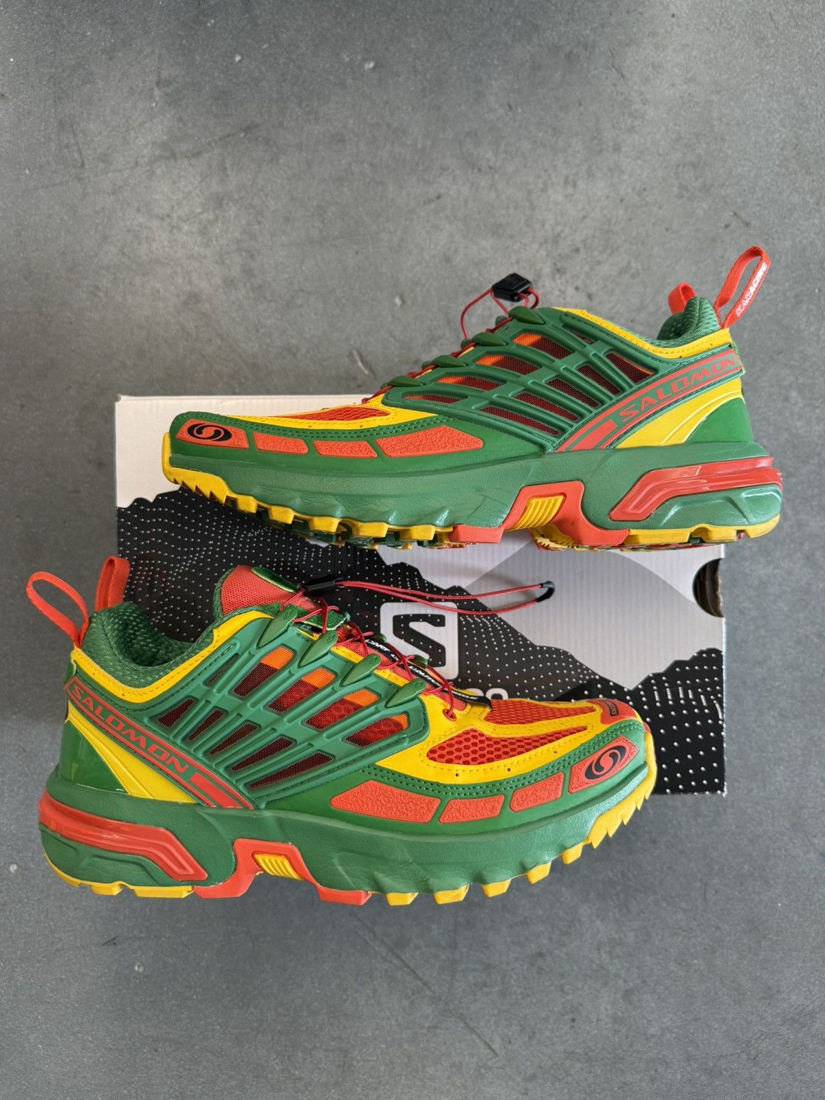 Salomon 2022 Salomon ACS Pro Advanced Kar L'Art de L'Automobile Size US 7.5 / EU 40-41 - 1 Thumbnail