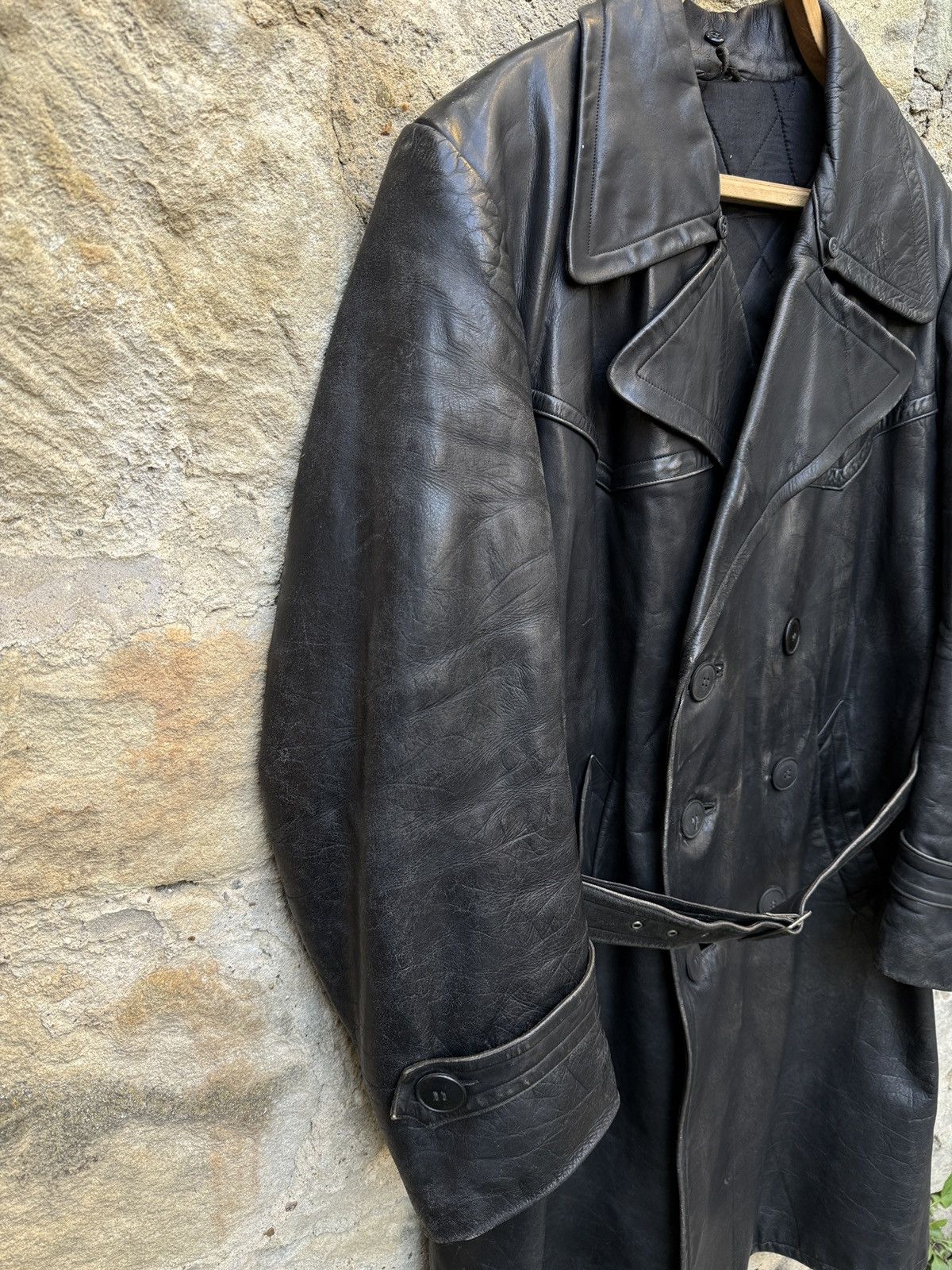 Vintage Retro Military WW2 German Luftwaffe Distressed Leather Coat Size US L / EU 52-54 / 3 - 4 Thumbnail