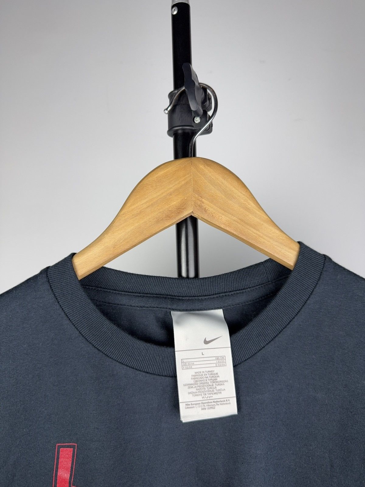 Nike Vintage 00s Retro Nike Philippe Senderos 4 Suisse tee shirt Size US L / EU 52-54 / 3 - 6 Thumbnail