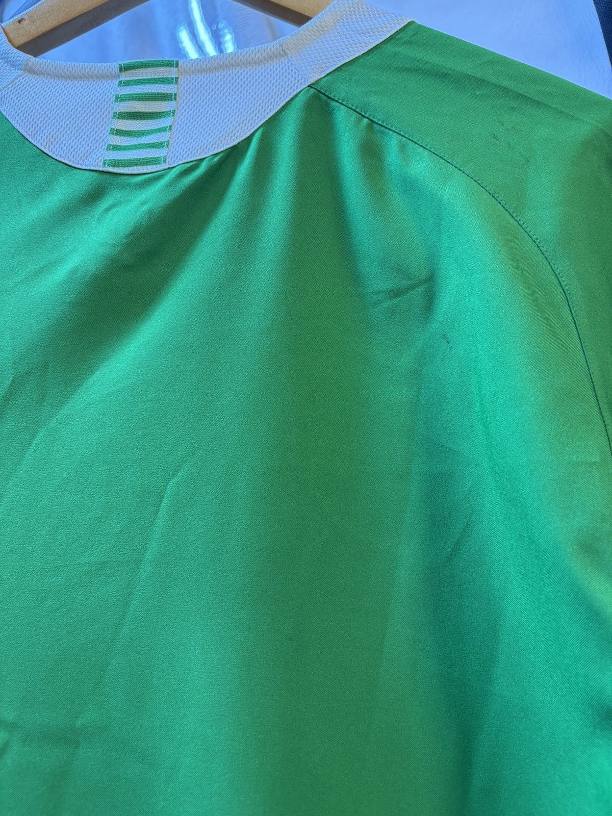 Nike 2005-2006 Celtic Away Kit Size US L / EU 52-54 / 3 - 15 Thumbnail