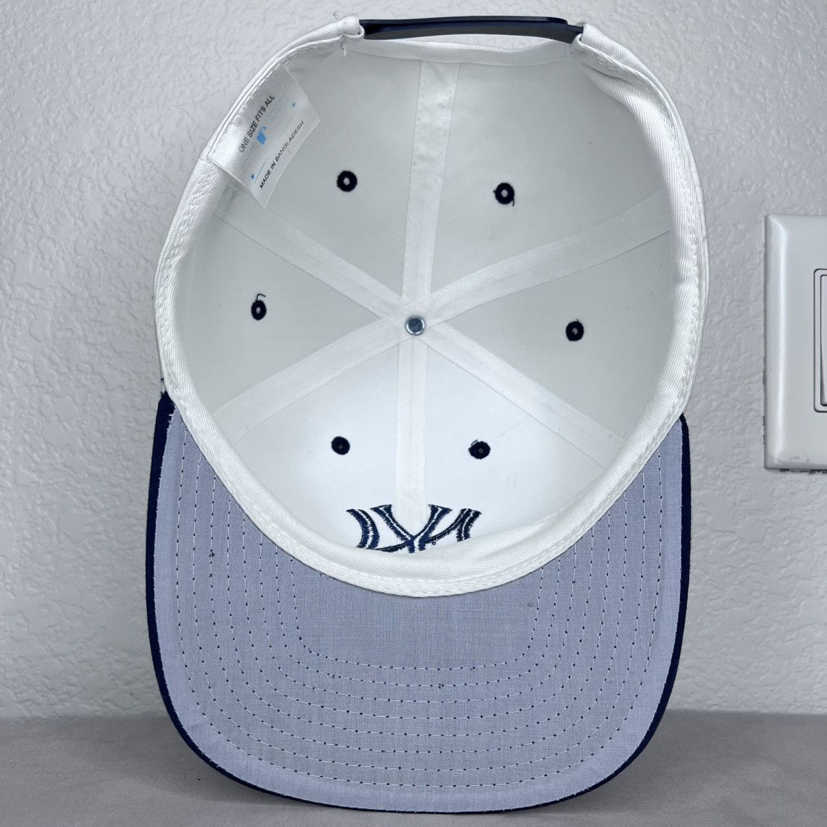 MLB Vtg 1990s MLB New York Yankees Genuine Merchandise Snapback Size ONE SIZE - 9 Thumbnail