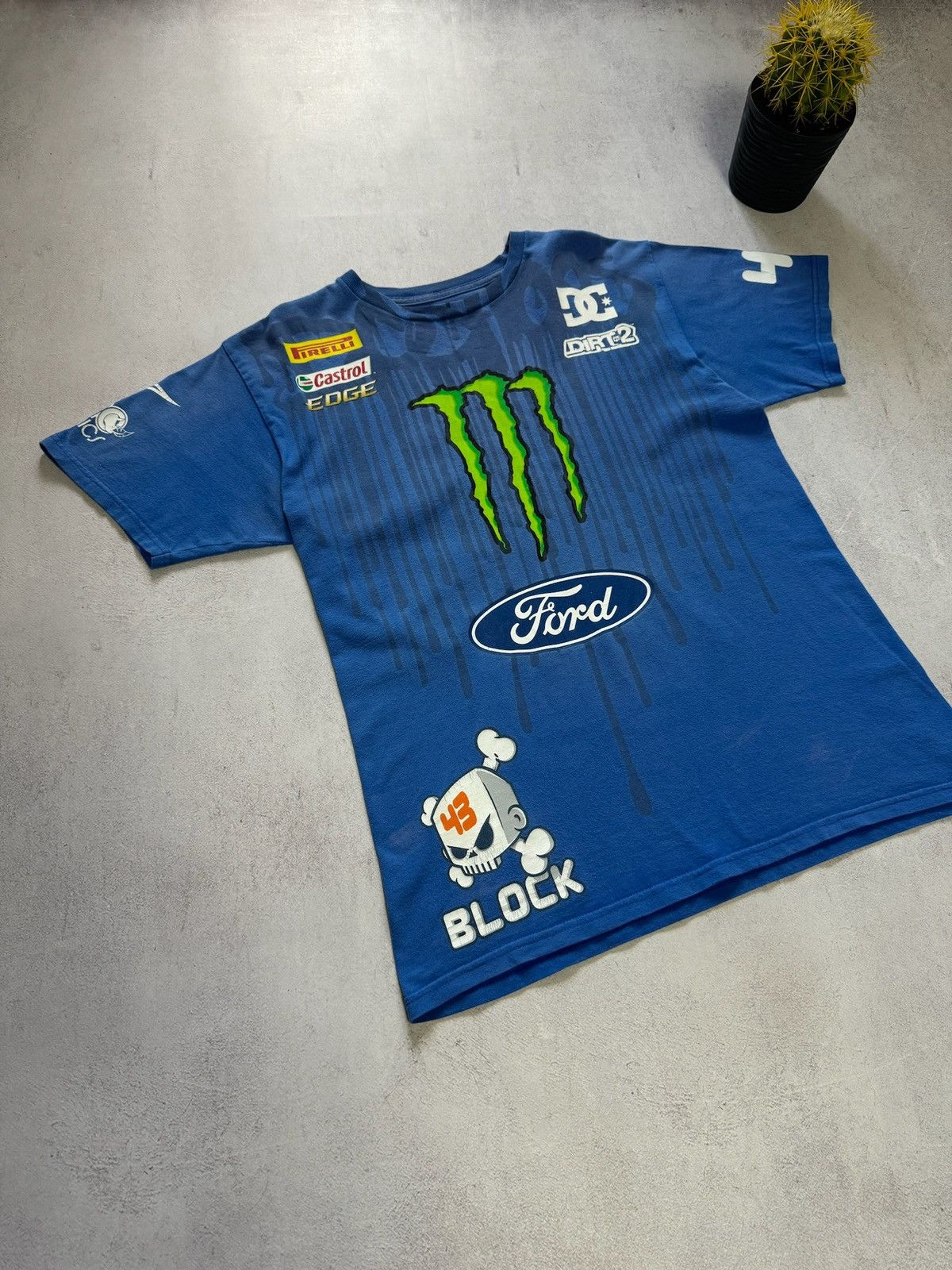DC × Formula 1 Vintage Monster Energy DC Ford Alpine Stars #43 T Shirt 90s Size US M / EU 48-50 / 2 - 2 Thumbnail