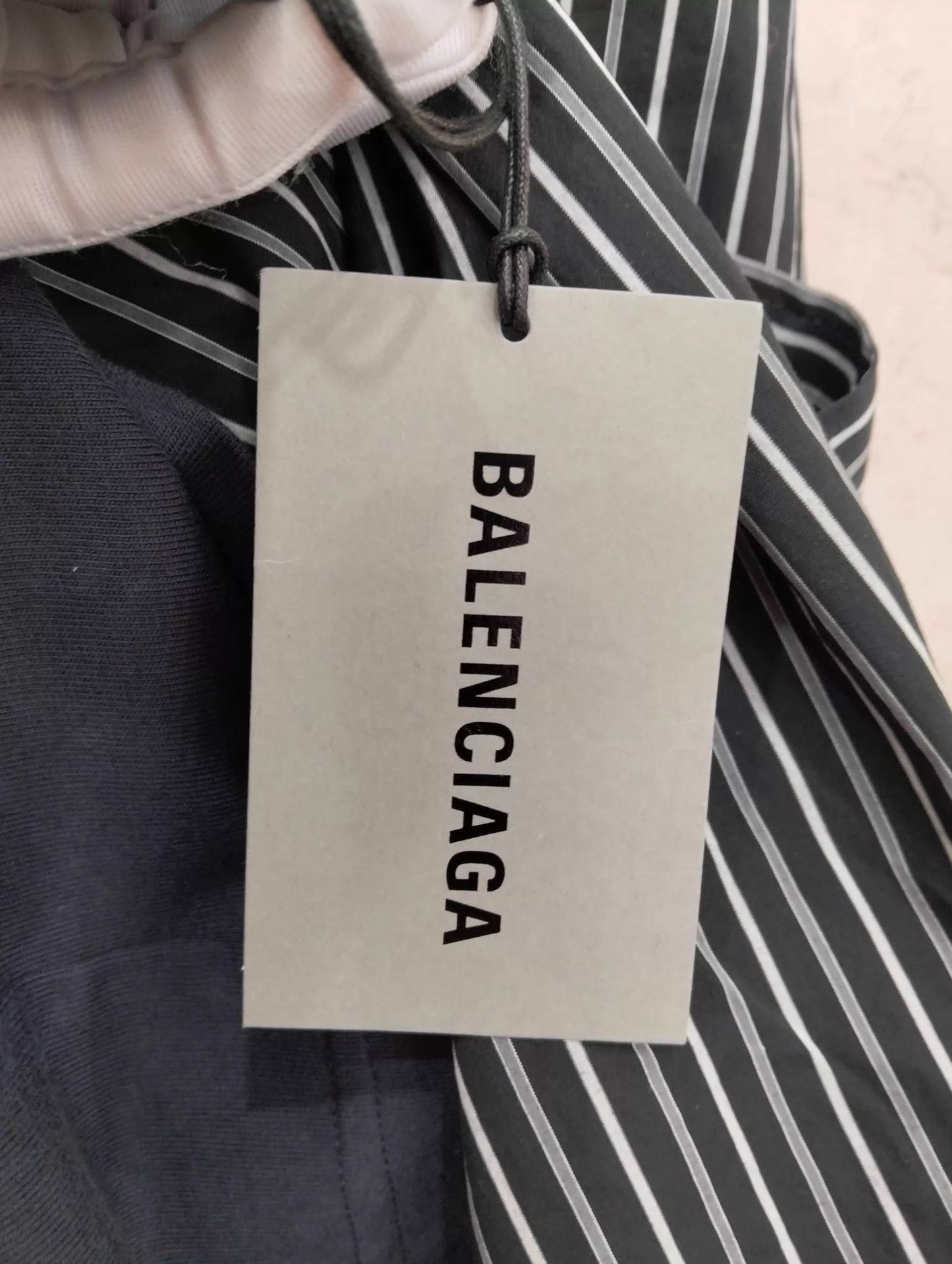Balenciaga Balenciaga Striped Poplin 5-Sleeve Shirt 38 99 New Size US S / EU 44-46 / 1 - 5 Thumbnail