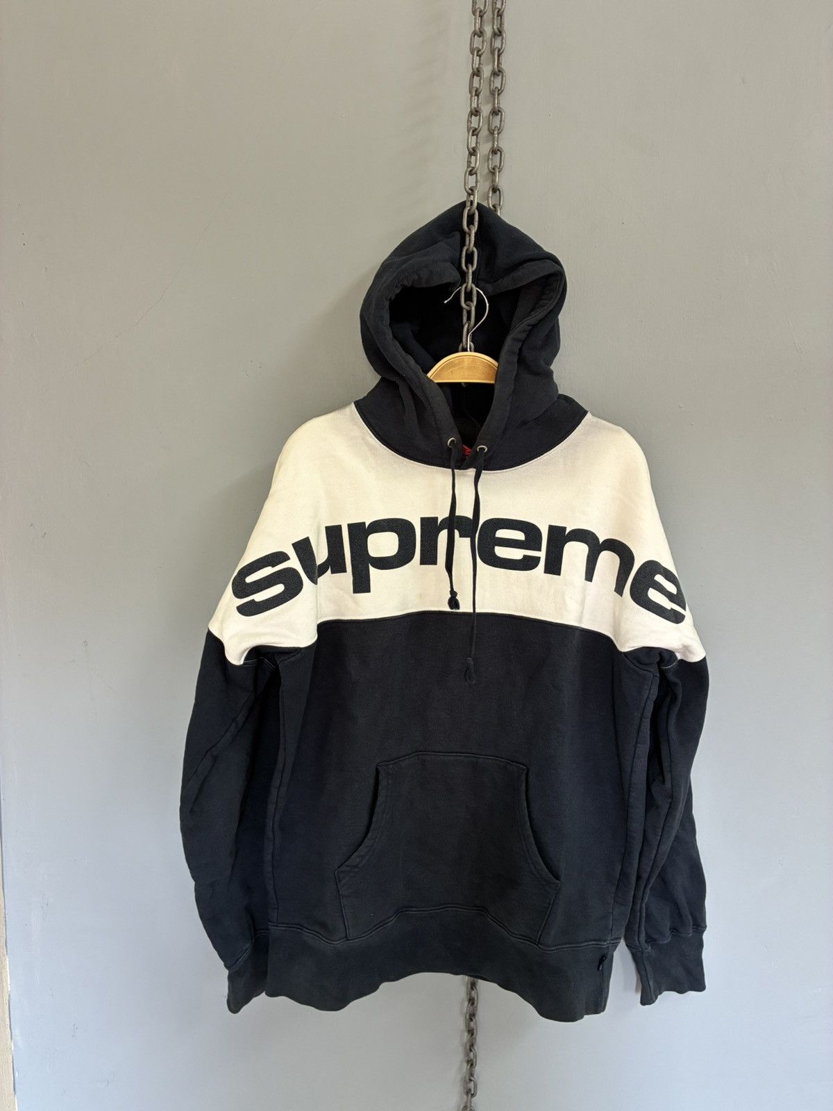 Supreme Vintage Y2K Supreme hoodie Size US M / EU 48-50 / 2 - 1 Thumbnail