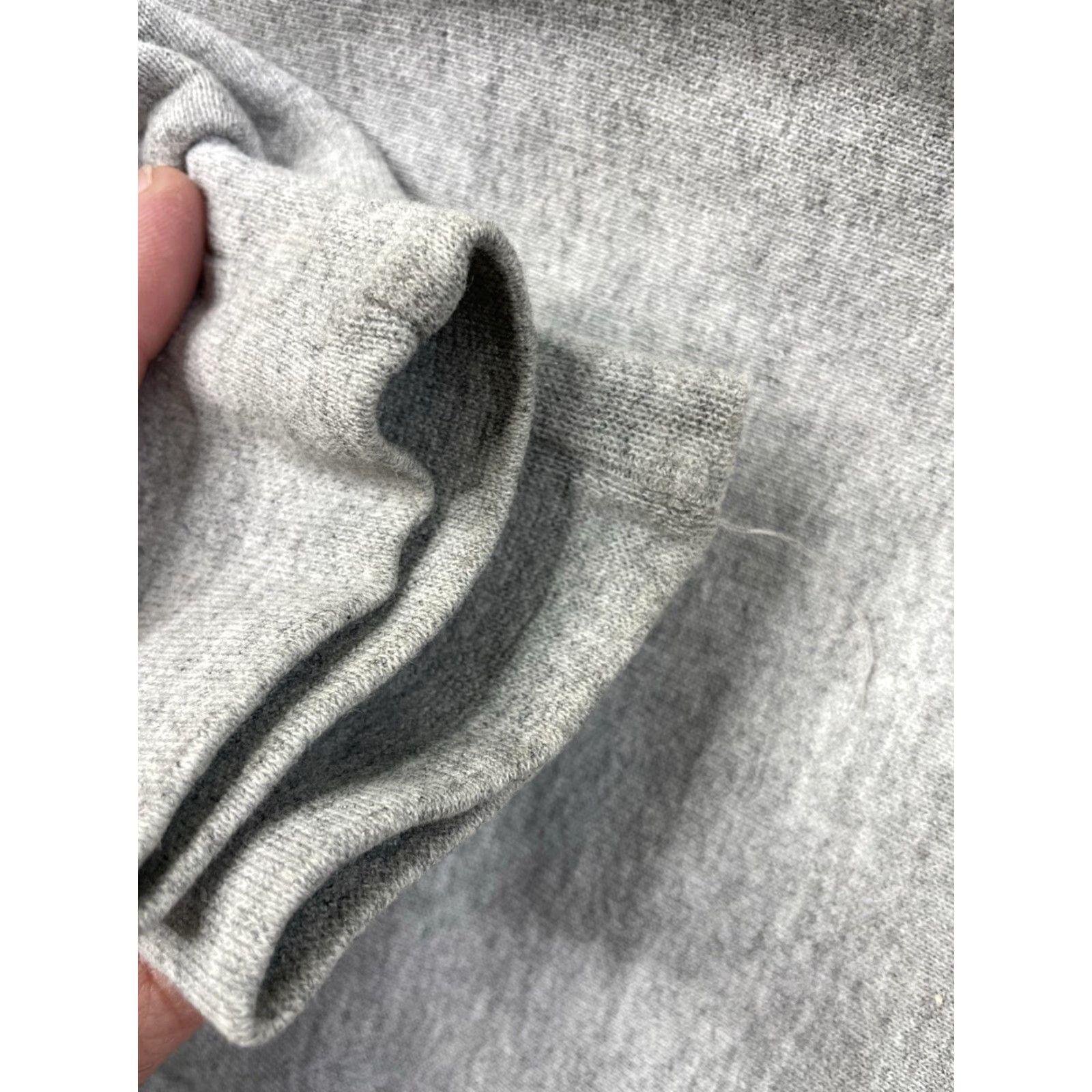 Starter VINTAGE Starter Miami Dolphins Crewneck Sweatshirt NFL USA Mens XL Gray Graphic Print Embroidered Logo 90s Retro USA Football Sweatshirt Size US XL / EU 56 / 4 - 7 Thumbnail