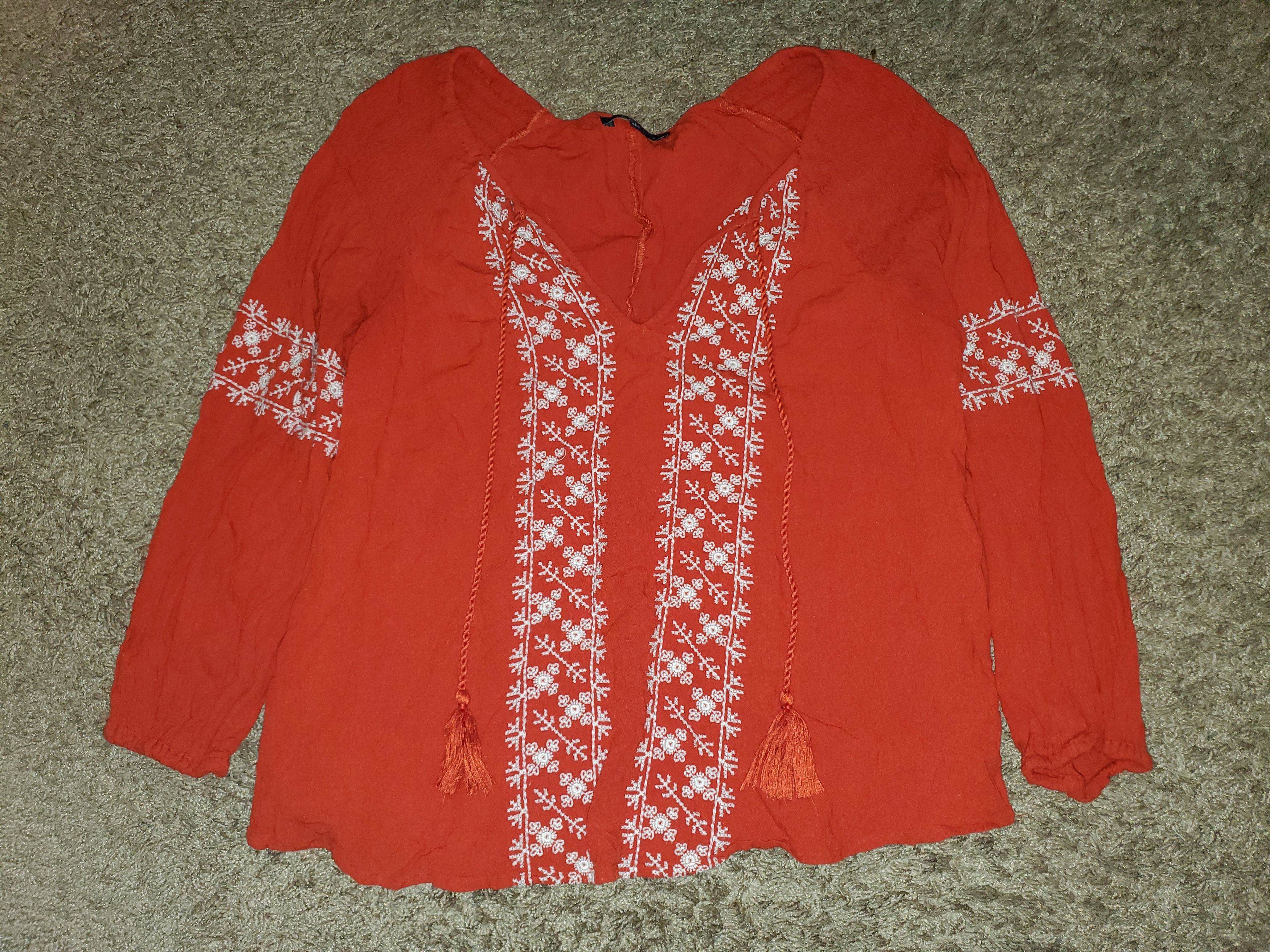 American Eagle Outfitters American Eagle embroidered blouse with tassels Size S / US 4 / IT 40 - 3 Thumbnail