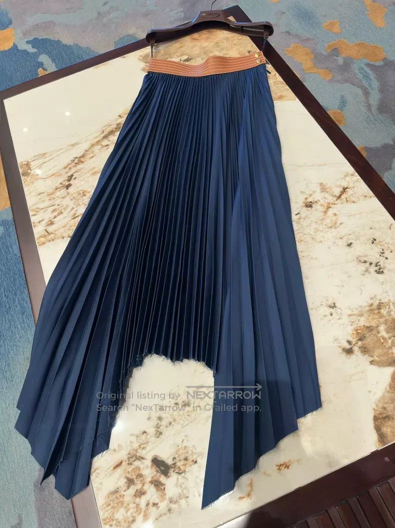 Loewe Loewe Irregular pleated skirt Size 24" / US 00 / IT 34 - 3 Thumbnail