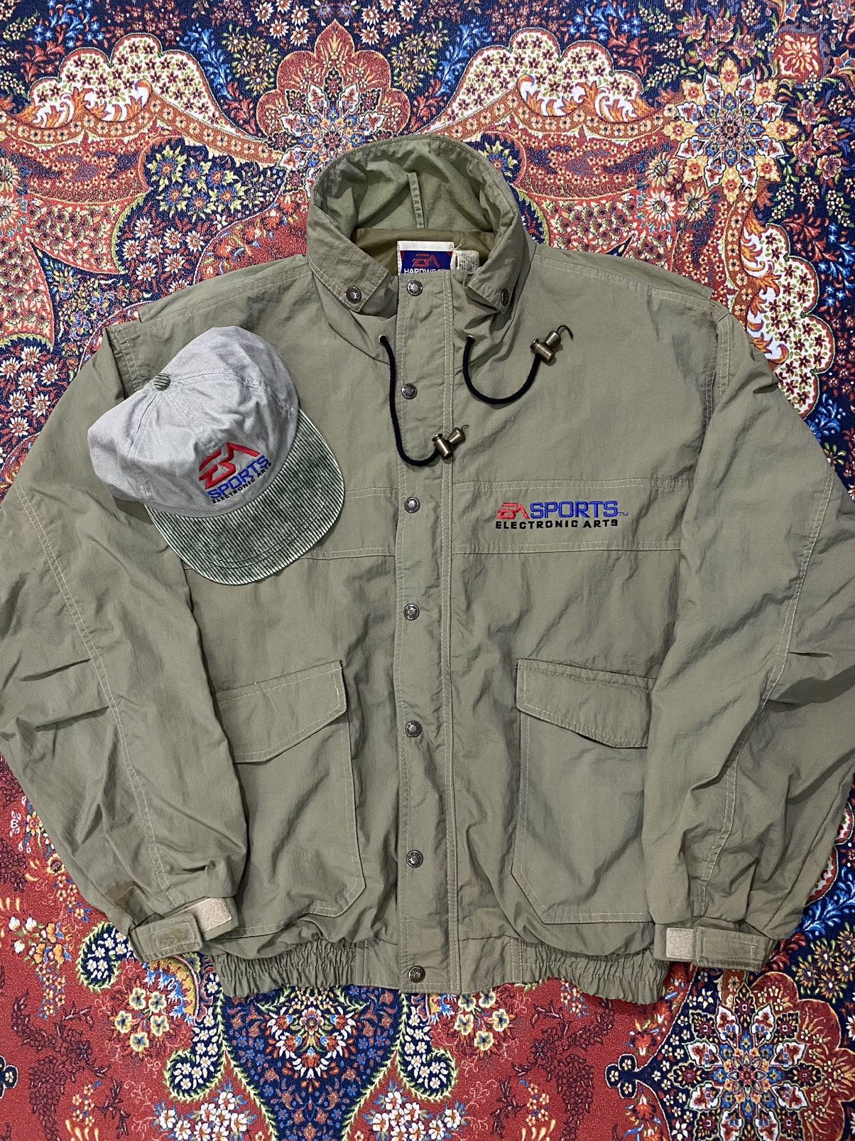 Other Vintage Electronic Arts Promo Light Jacket and Cap Size US L / EU 52-54 / 3 - 2 Thumbnail