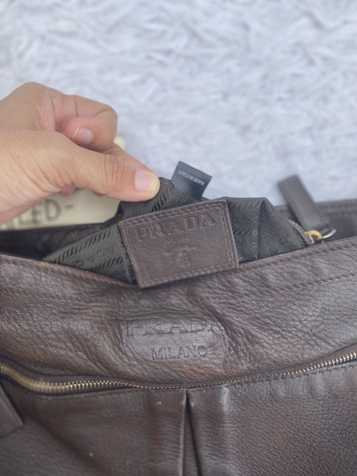 Prada Rare PRADA Leather Cross Body Bag Size ONE SIZE - 16 Thumbnail