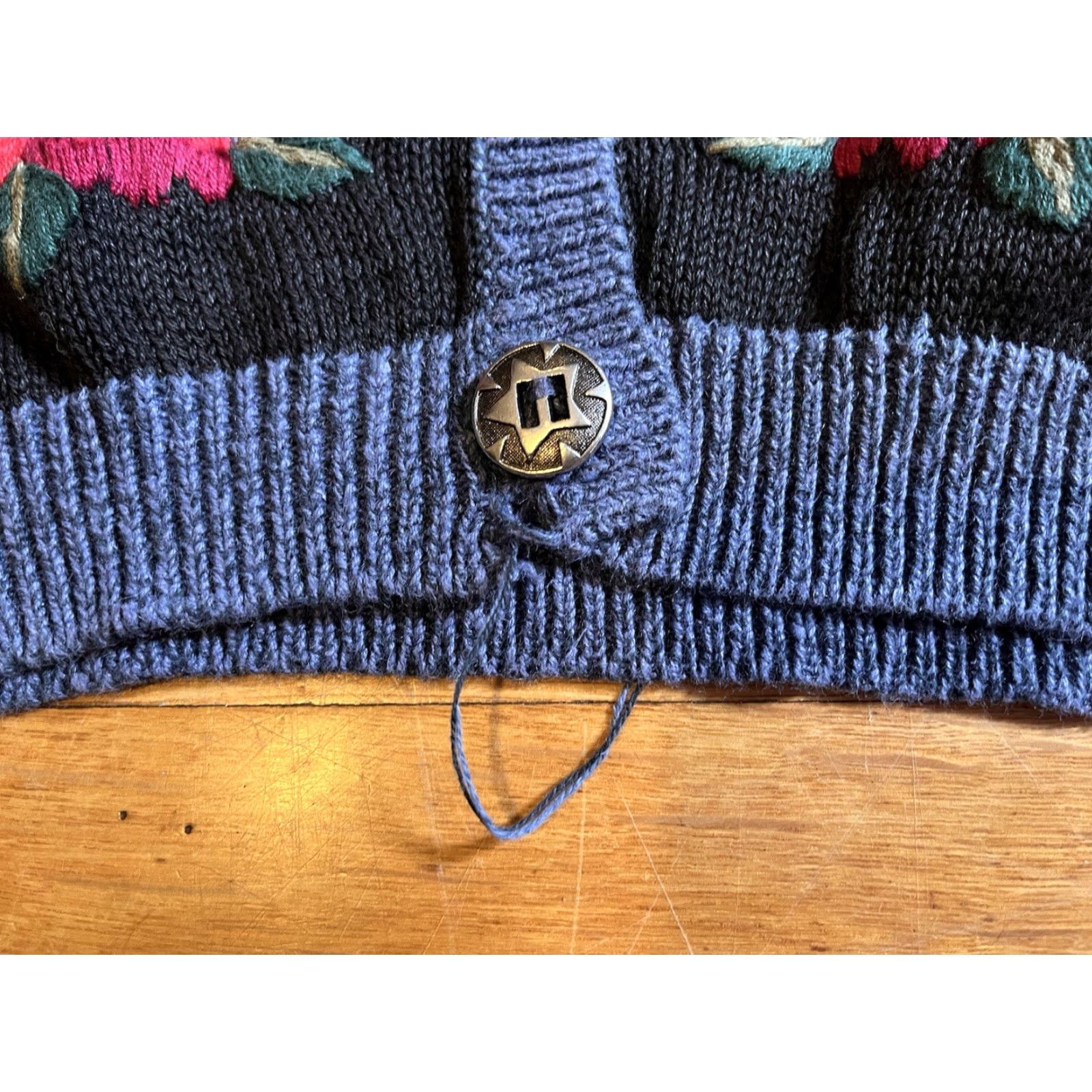 Vintage VINTAGE Cambridge Dry Goods Rose Sweater Vest Womens Large Blue Shirt Size L / US 10 / IT 46 - 5 Thumbnail