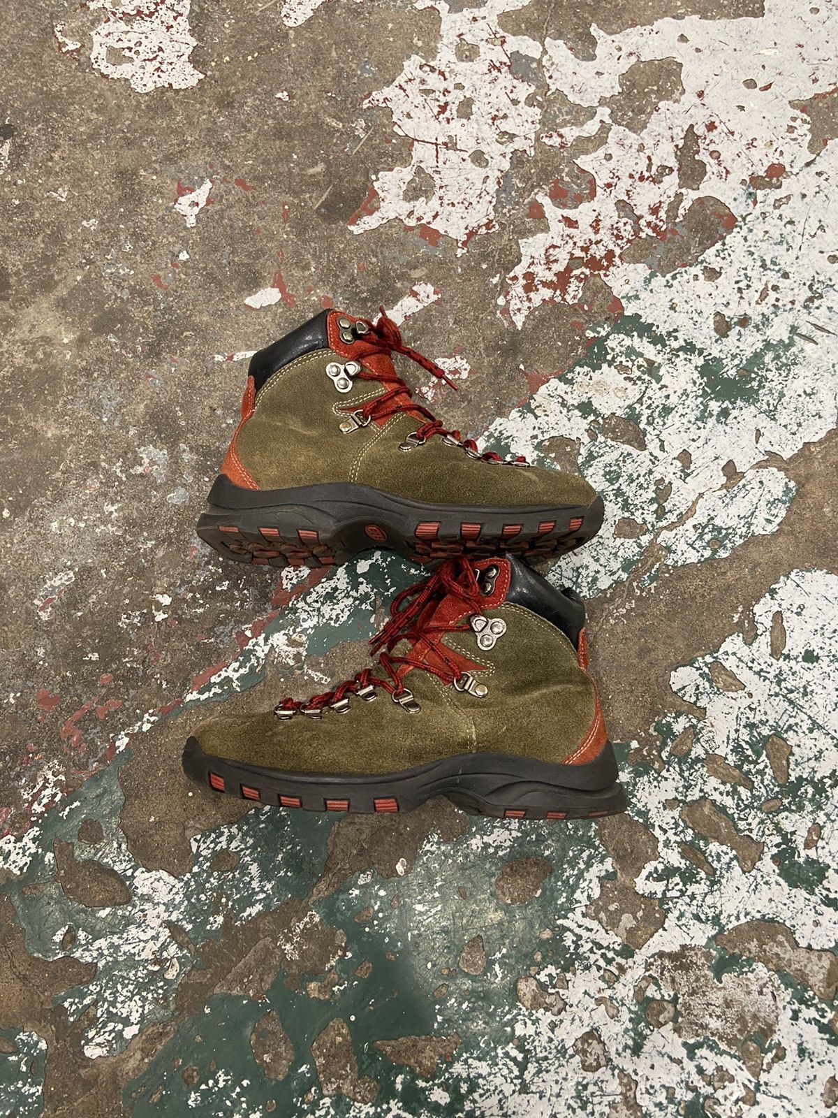 Vintage leather hiking boots sales