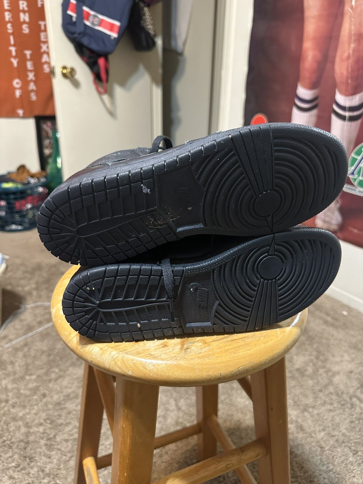 Nike Vintage Nike Air Jordan 1 “triple black” 2017 size 6 Size US 6 / EU 39 - 6 Thumbnail