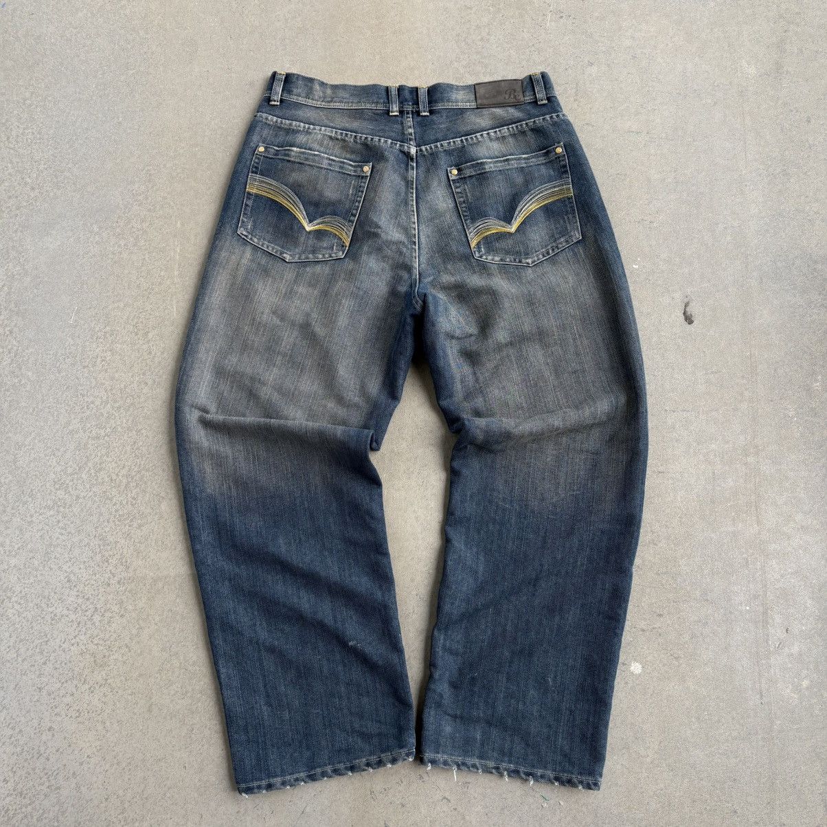 Japanese Brand × Vintage Crazy Y2K Baggy BC Jeans Washed Denim Embroidered Pockets Size US 38 / EU 54 - 1 Thumbnail