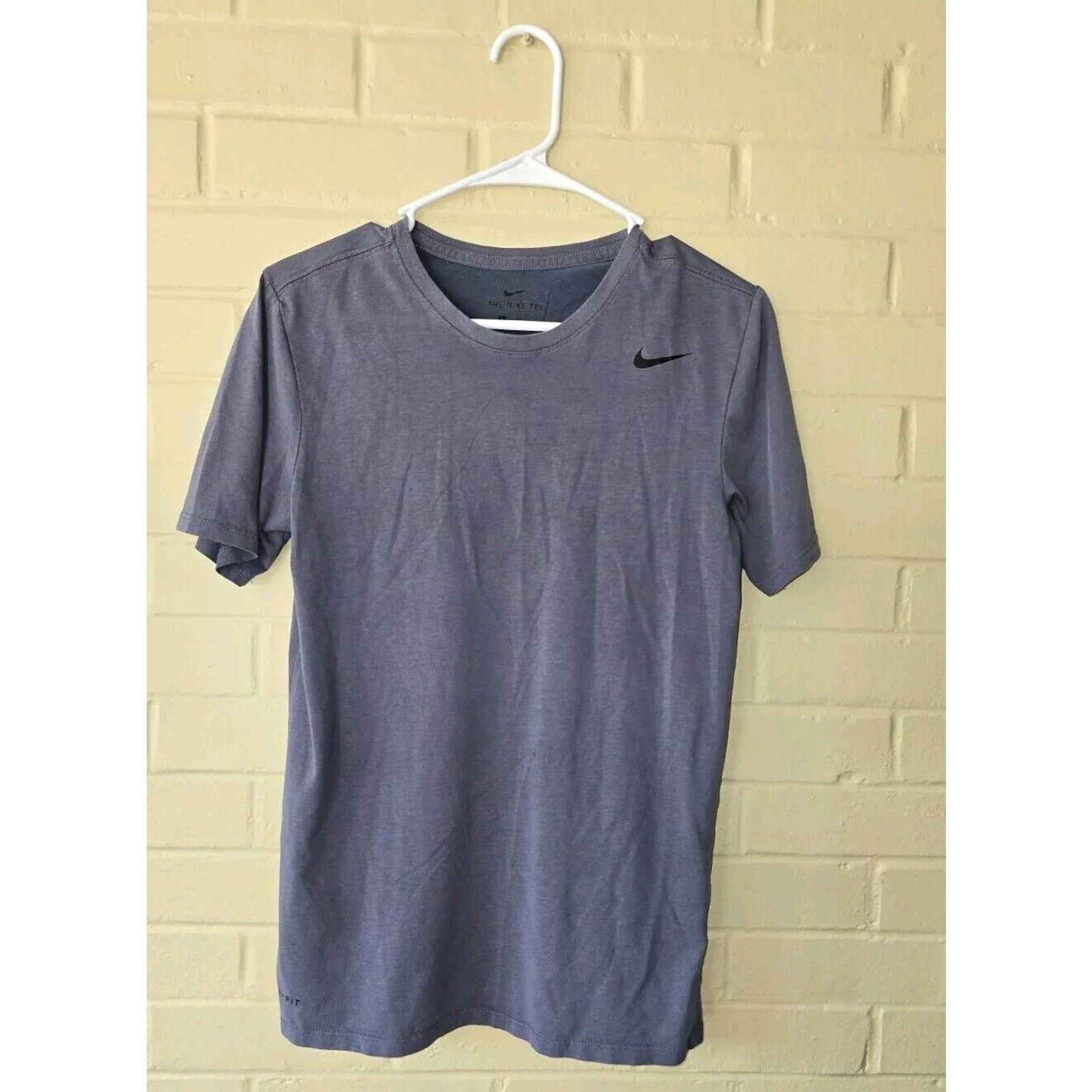 Nike Nike Shirt Mens Size Small Gray Dri Fit Tee Workout Fitness Size US S / EU 44-46 / 1 - 1 Thumbnail