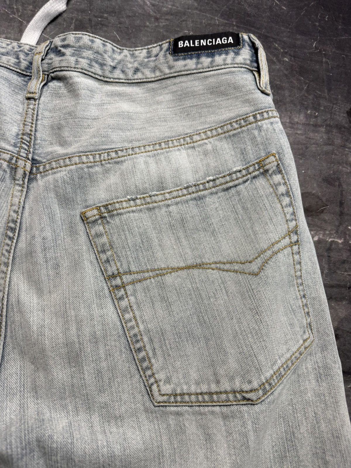 Balenciaga Balenciaga Baggy Denim Jeans Size US 30 / EU 46 - 8 Thumbnail
