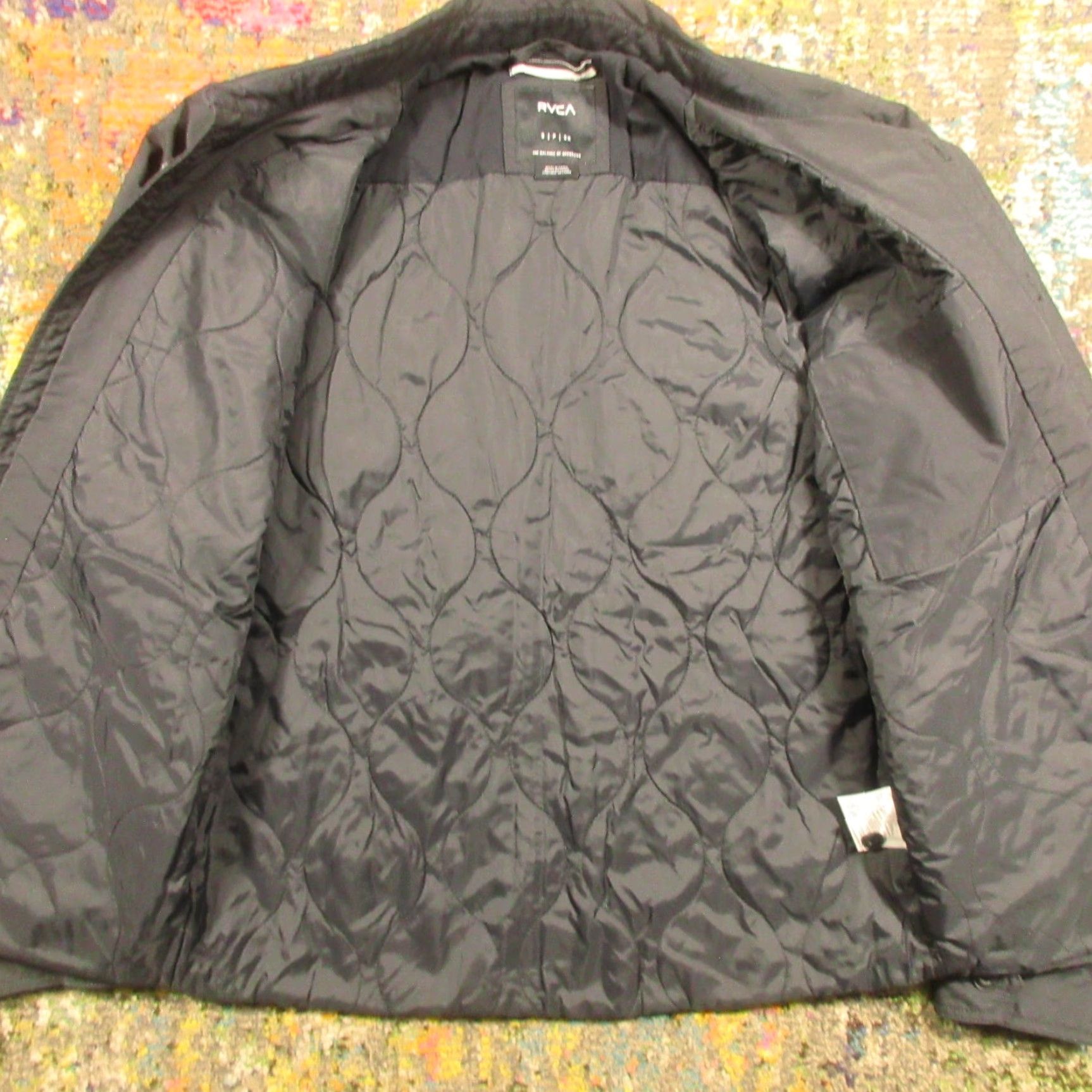 RVCA RVCA Shacket Mens S Black Quilted Shirt Jacket Button Front Insulated Puffer EUC Size US S / EU 44-46 / 1 - 4 Thumbnail