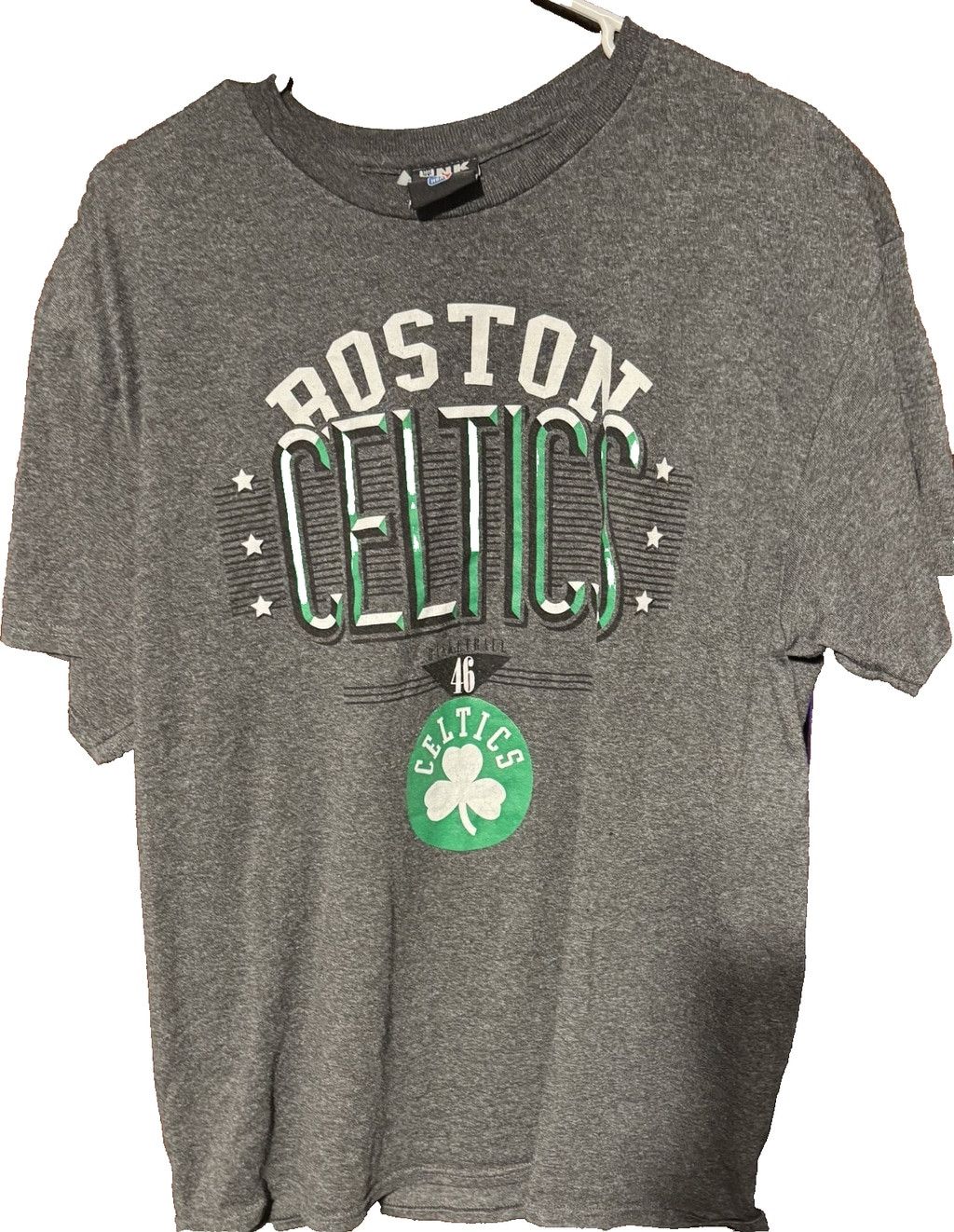 The Unbranded Brand Boston Celtics Unk Short Sleeve T-Shirt Men Size L NBA Gray Size US L / EU 52-54 / 3 - 1 Thumbnail