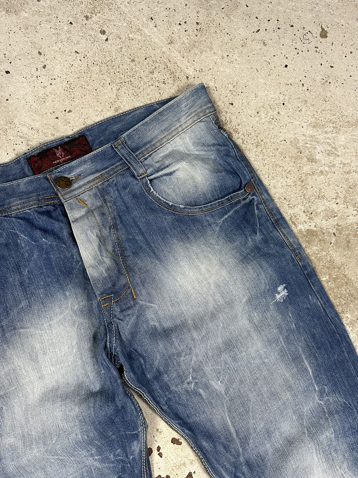 Affliction × Japanese Brand × Vintage Vintage Y2K Acid Washed Blue Baggy Denim Pants Jeans Size US 36 / EU 52 - 8 Thumbnail