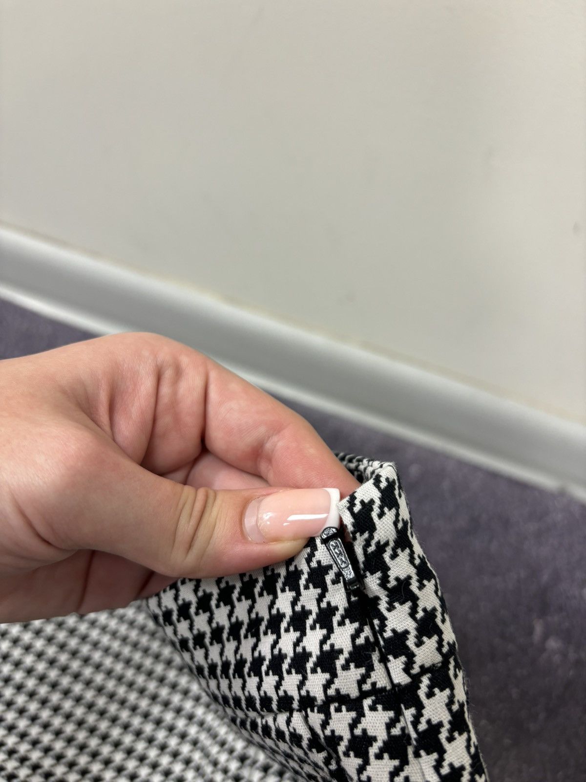 Sezane Sezane Clara Houndstooth High Waist Luxury Tapered Pants Size 26" / US 2 / IT 38 - 8 Thumbnail