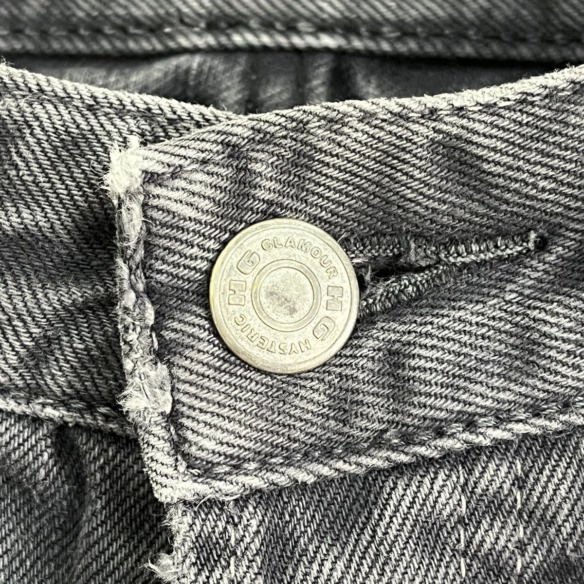 Hysteric Glamour × If Six Was Nine Tokyo Harajuku Hysteric Glamour Distressed Denim Patches Size US 30 / EU 46 - 3 Thumbnail
