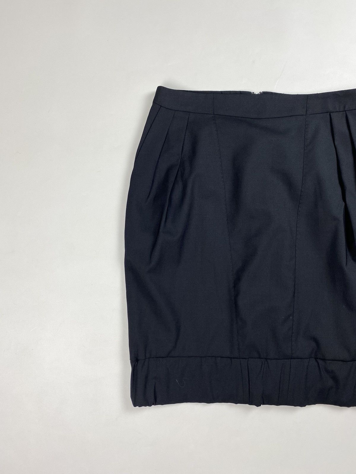 Viktor & Rolf Viktor & Rolf ladies wool pencil skirt size 42 / Xl Size 28" / US 6 / IT 42 - 2 Thumbnail