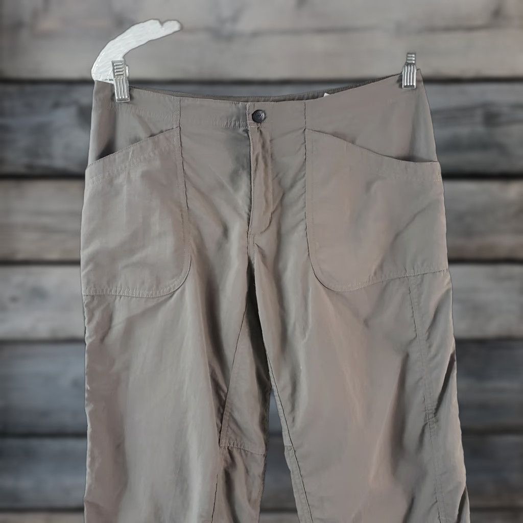 Mountain Hardwear Mountain Hardwear Womens Cropped Pants Sz 8 Gray Mid Rise Nylon Shirt Size 30" / US 8 / IT 44 - 1 Thumbnail