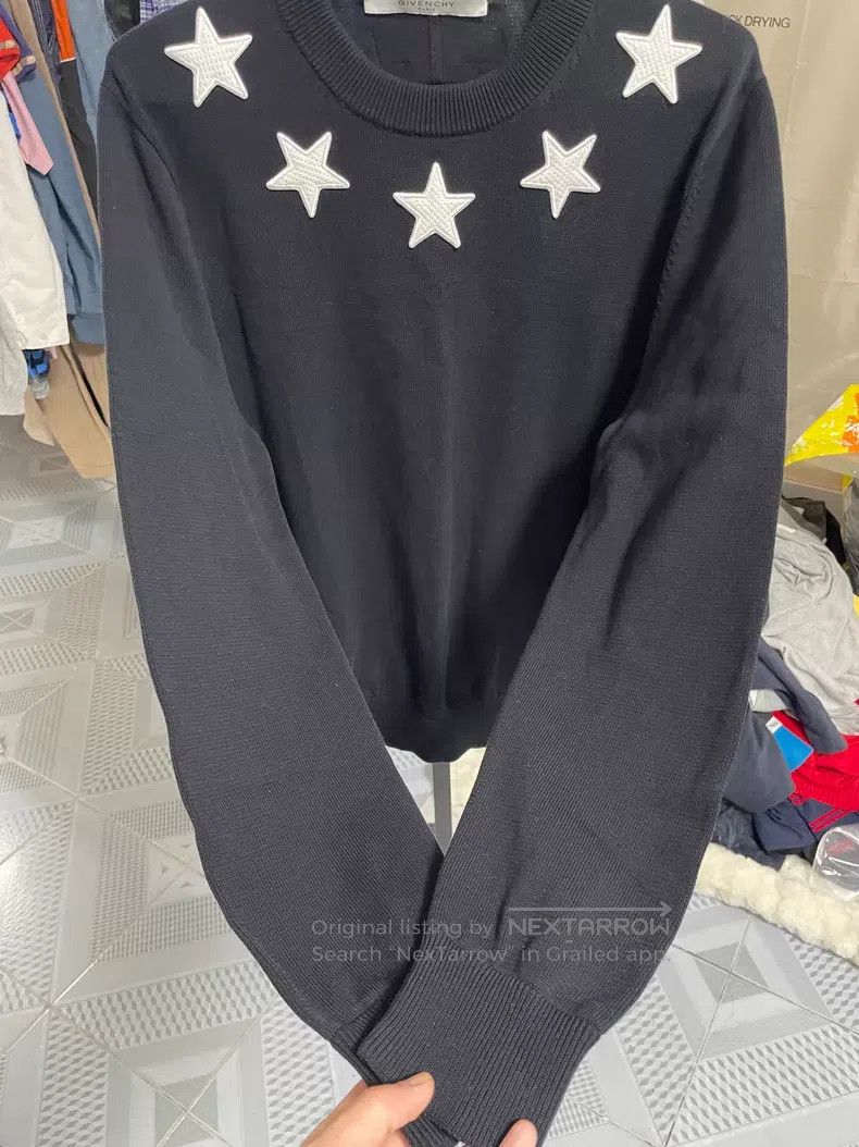 Givenchy Givenchy Crew Neck Star Knit Sweater Size US M / EU 48-50 / 2 - 4 Thumbnail