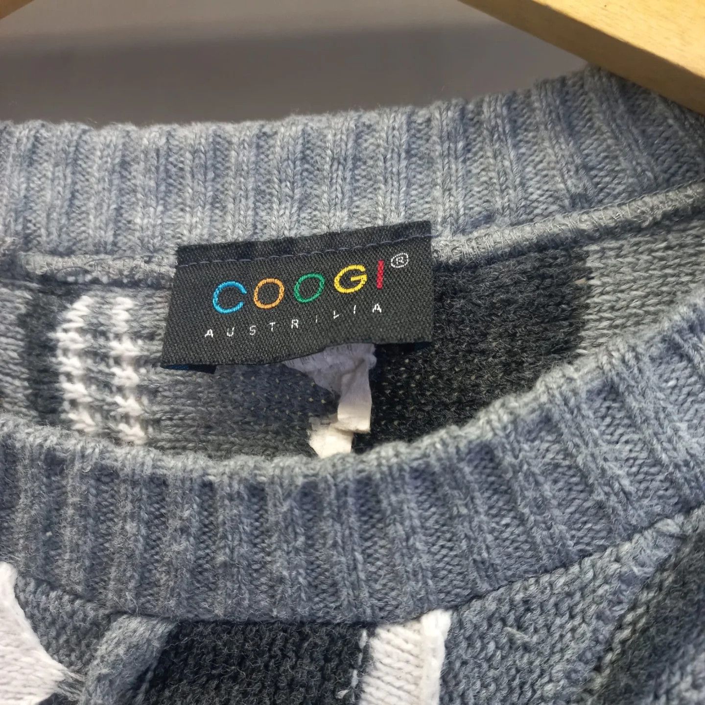 Coogi × Vintage Vintage Coogi 3D Cable Knit Sweater Size US XL / EU 56 / 4 - 6 Thumbnail