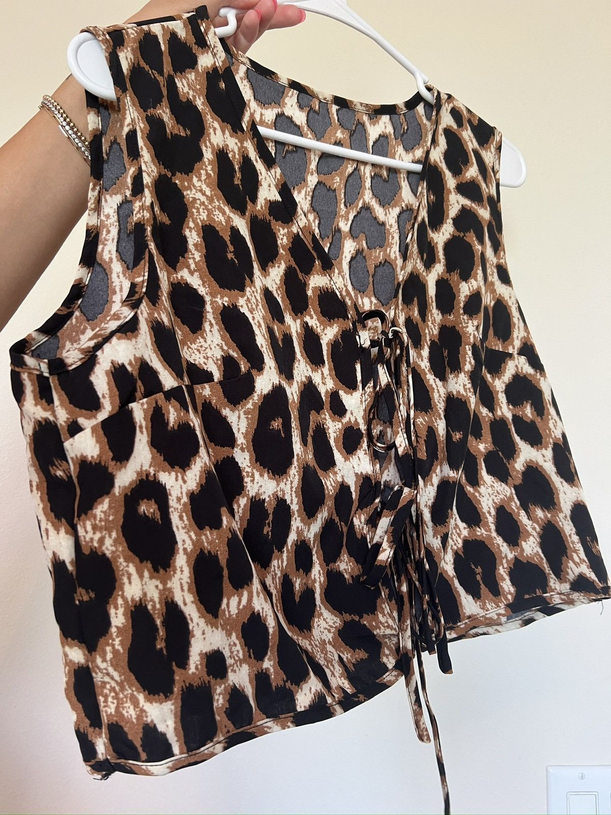 Forever 21 Leopard print bow low crop top Size M / US 6-8 / IT 42-44 - 5 Thumbnail