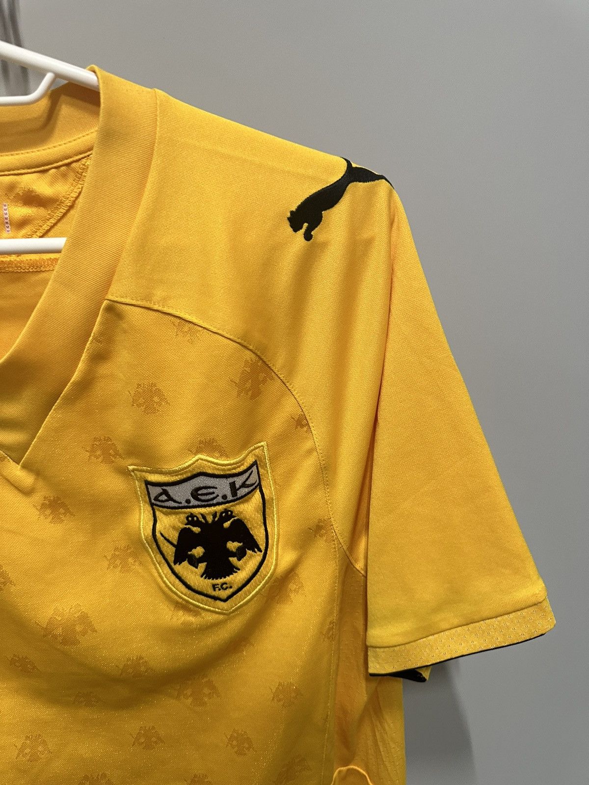 Puma Vintage Y2K Puma A.E.K Soccer jersey Block Core 2000s Size US M / EU 48-50 / 2 - 4 Thumbnail