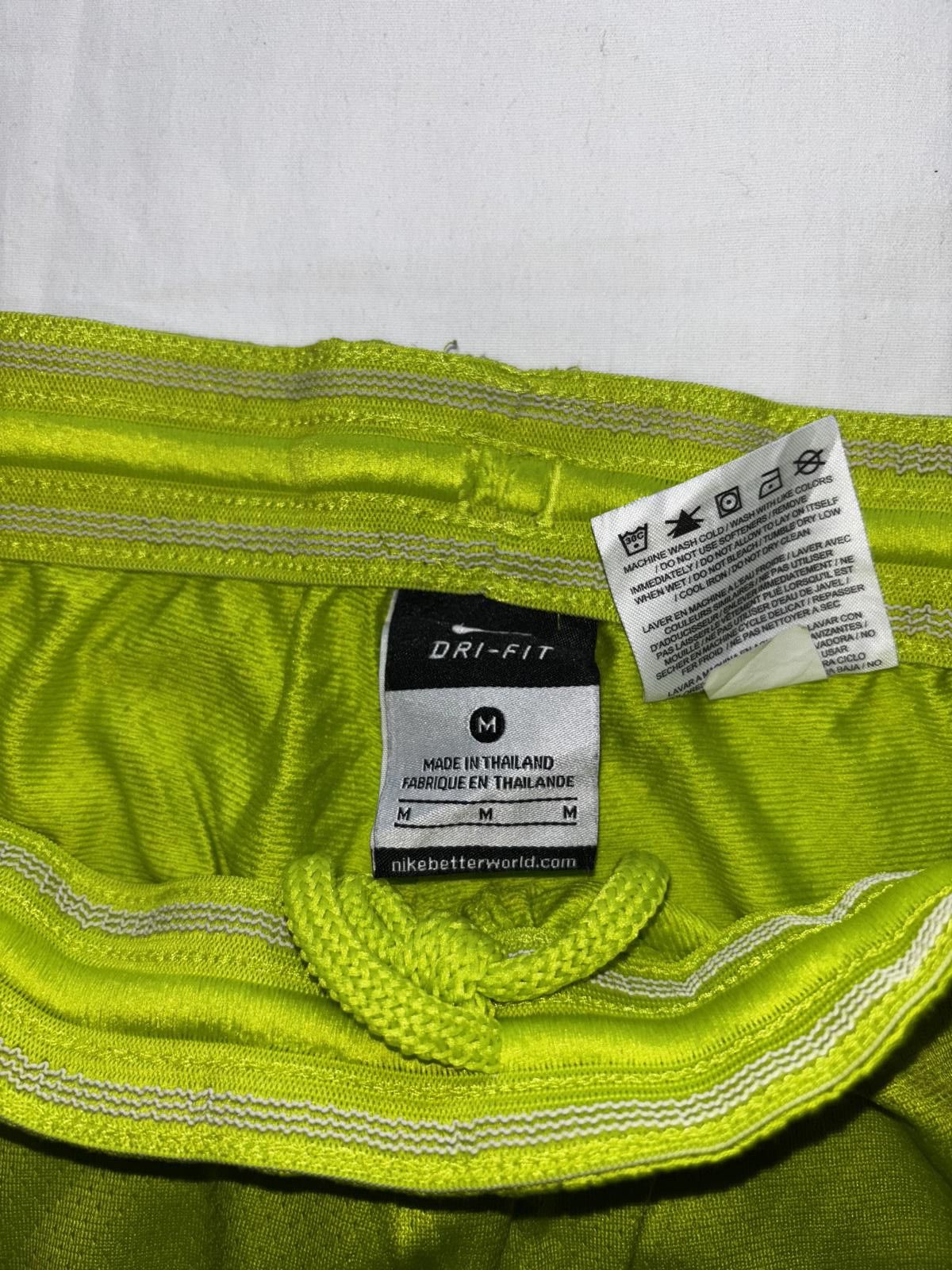 Nike Athletic Nike Dri-FITShorts - Bright Yellow & Purple Size 32" / US 10 / IT 46 - 4 Thumbnail